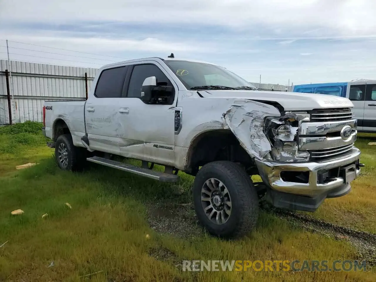 4 Photograph of a damaged car 1FT7W2BT4KEF89463 FORD F250 2019