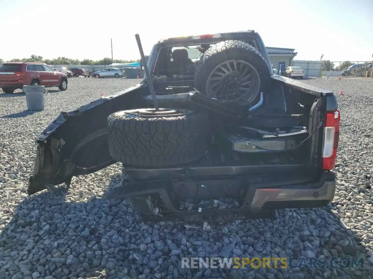 6 Photograph of a damaged car 1FT7W2BT4KEF92525 FORD F250 2019