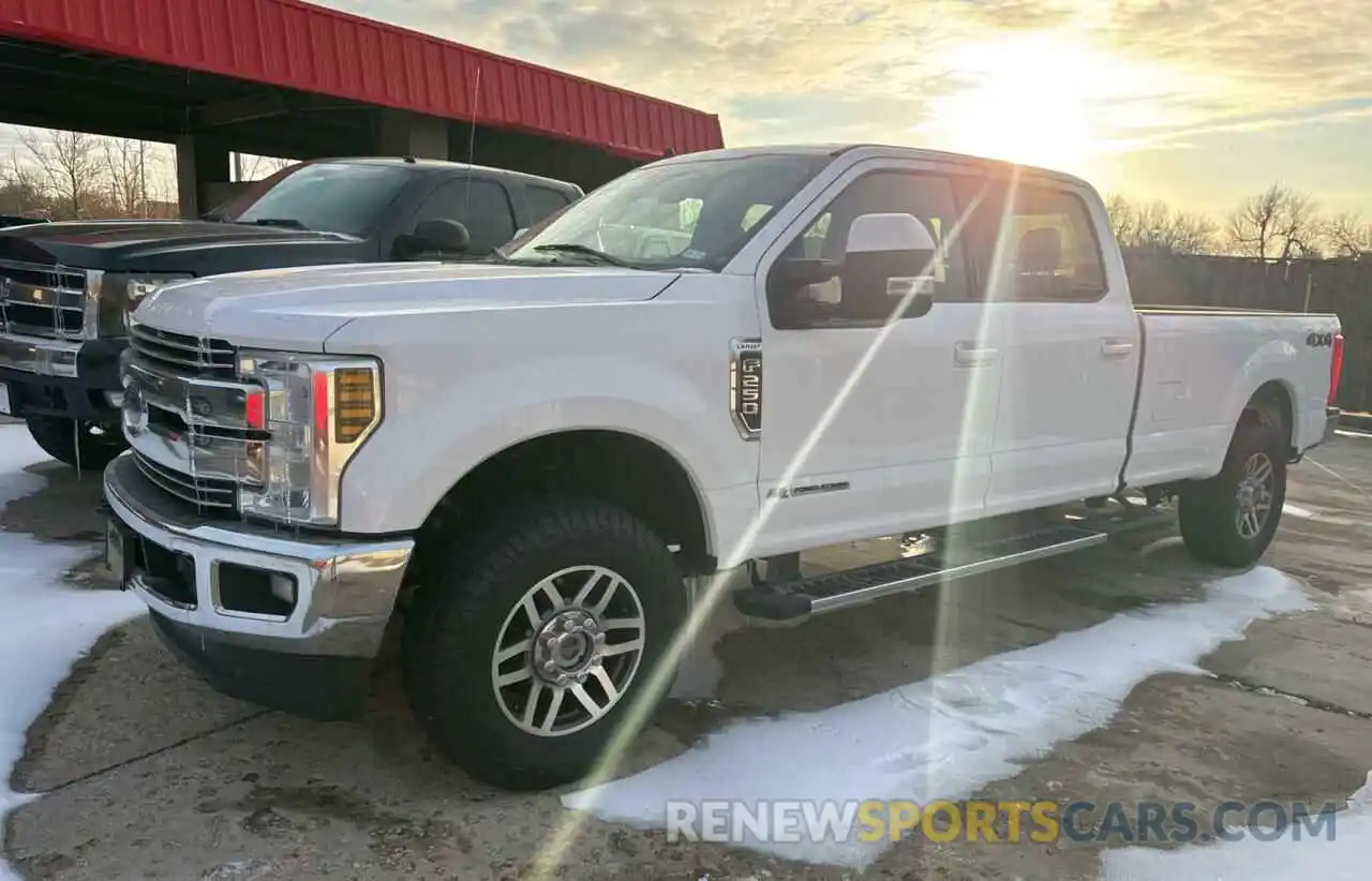 2 Photograph of a damaged car 1FT7W2BT4KEG54943 FORD F250 2019