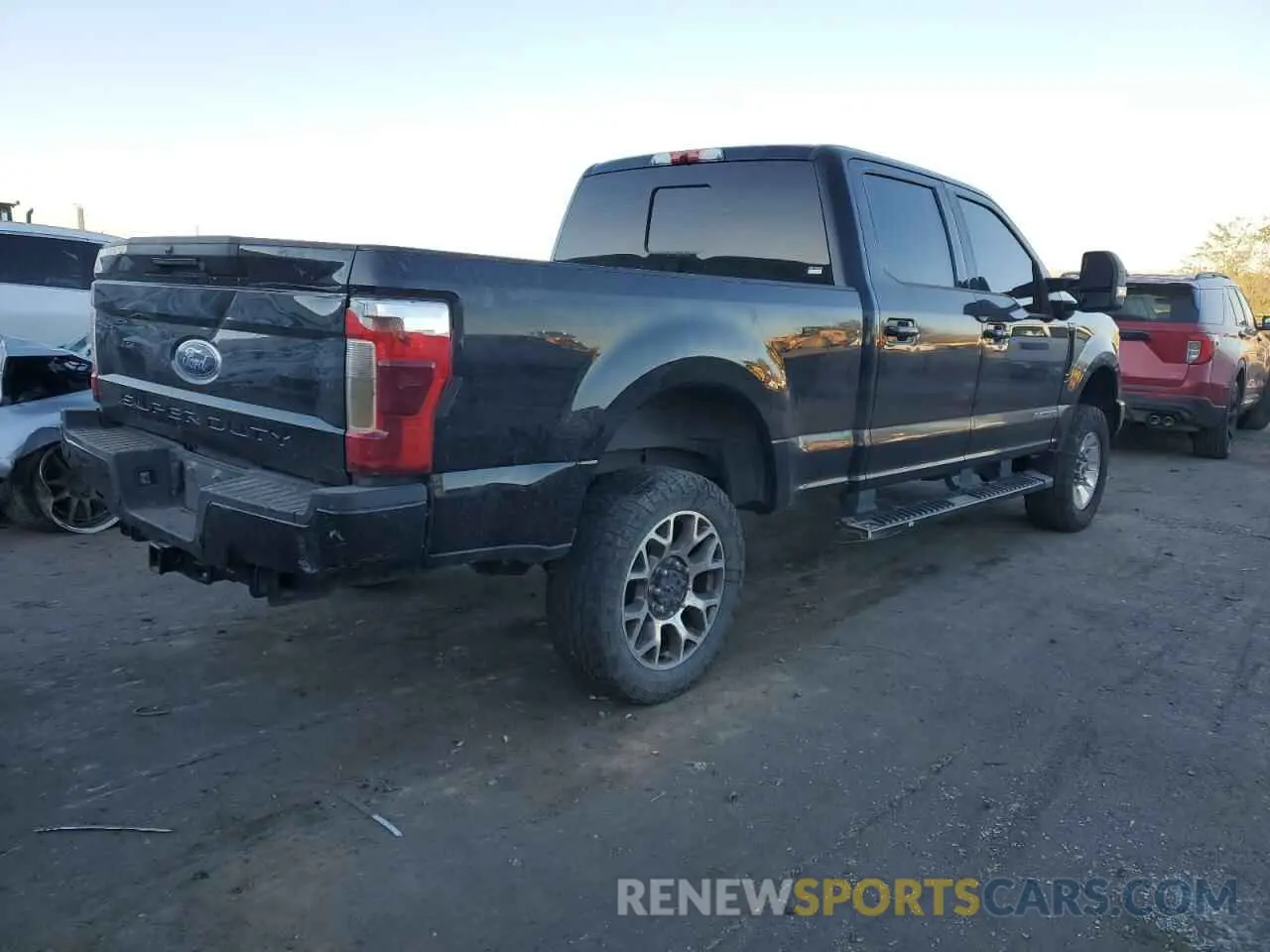 3 Photograph of a damaged car 1FT7W2BT4KEG74478 FORD F250 2019