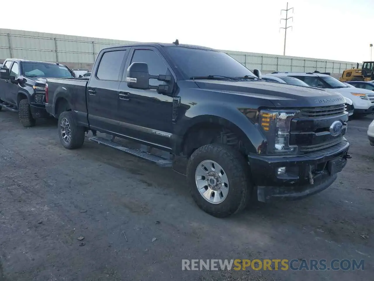 4 Photograph of a damaged car 1FT7W2BT4KEG74478 FORD F250 2019