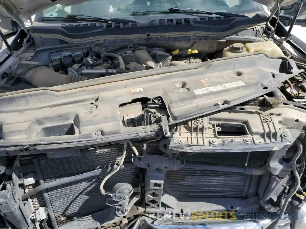 11 Photograph of a damaged car 1FT7W2BT4KEG75386 FORD F250 2019