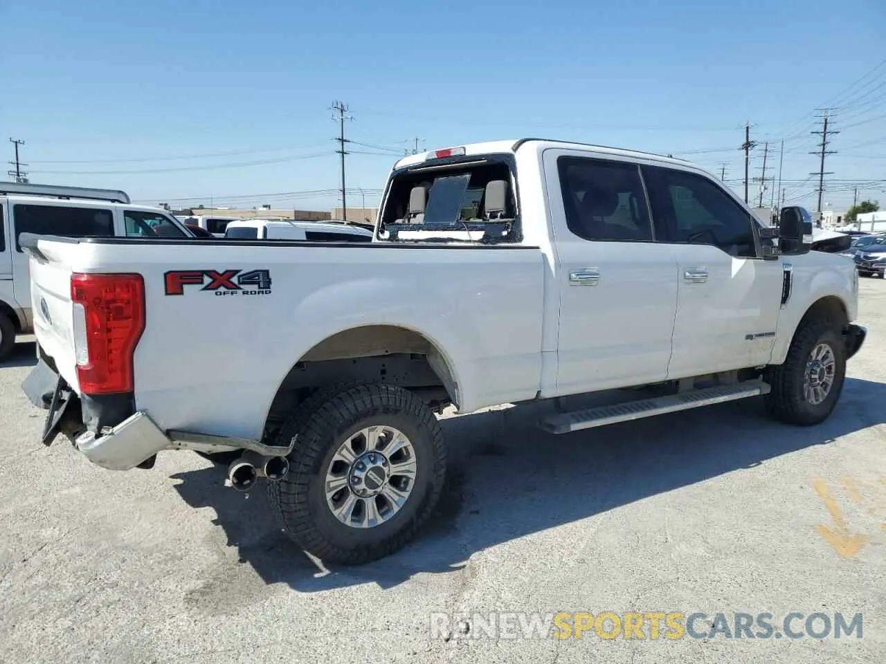 3 Photograph of a damaged car 1FT7W2BT4KEG75386 FORD F250 2019