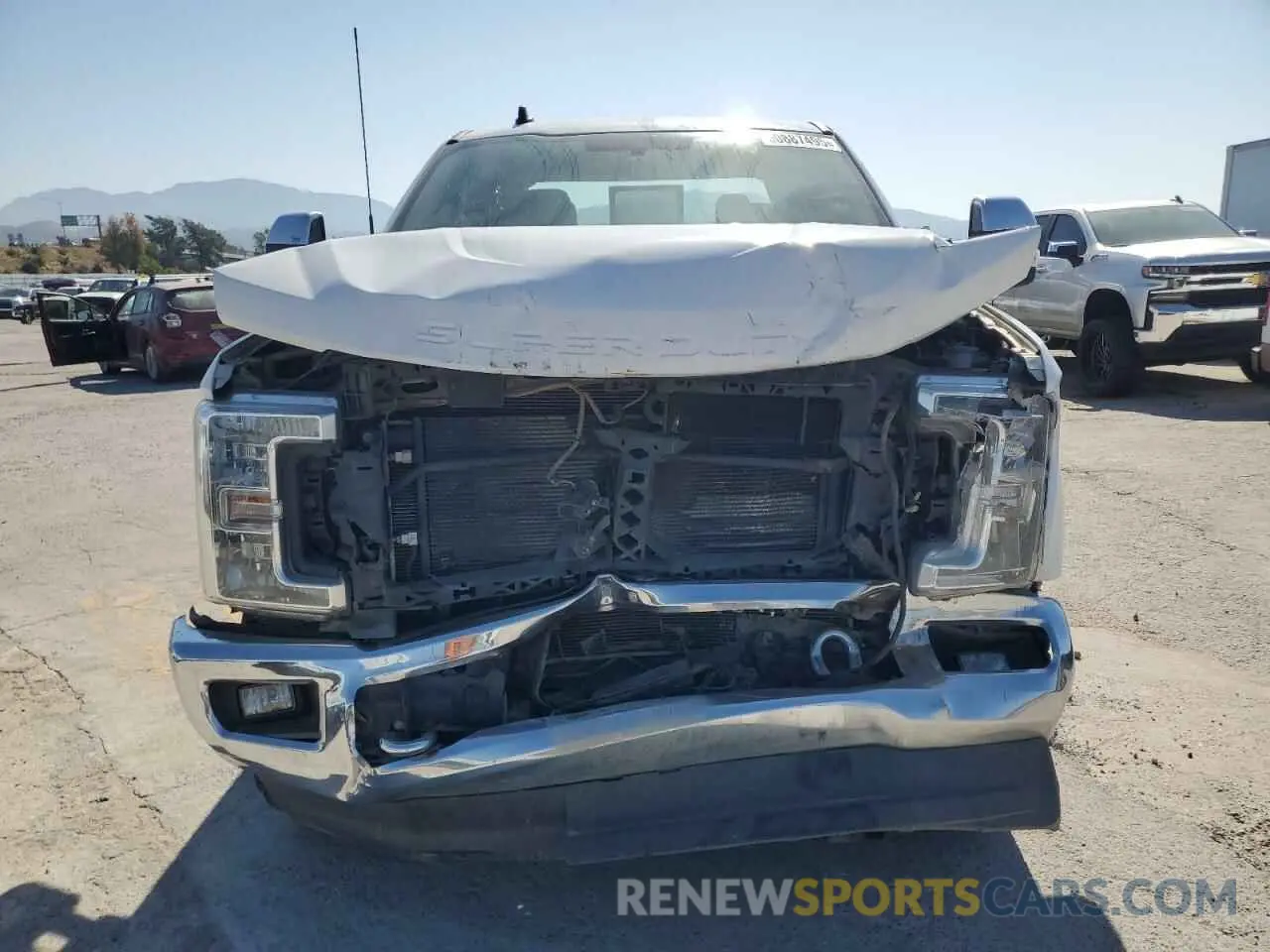 5 Photograph of a damaged car 1FT7W2BT4KEG75386 FORD F250 2019
