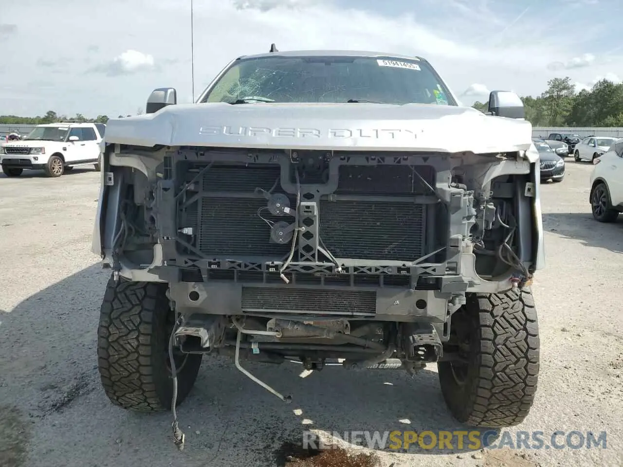 5 Photograph of a damaged car 1FT7W2BT5KED06469 FORD F250 2019