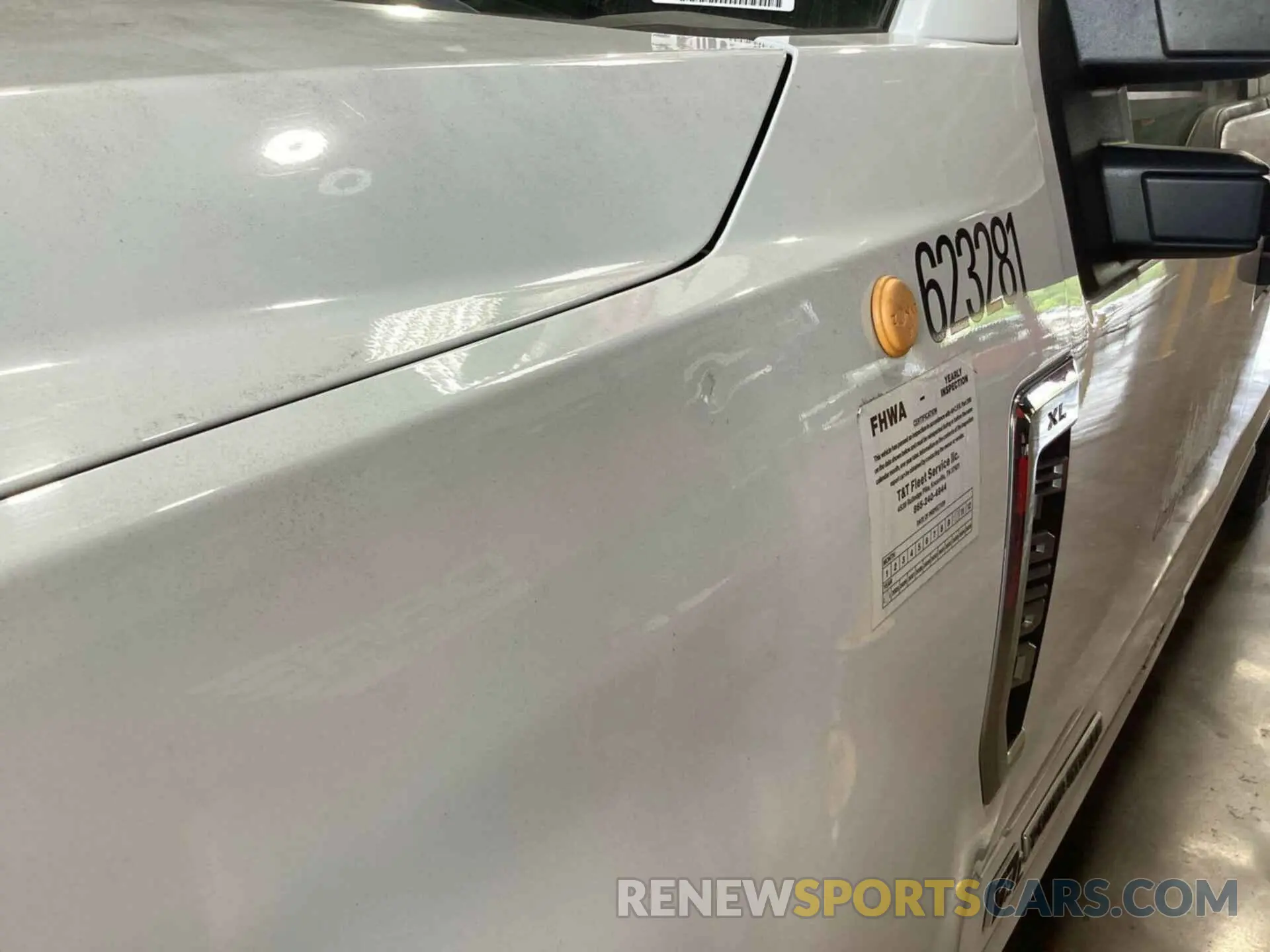 2 Photograph of a damaged car 1FT7W2BT5KEF57380 FORD F250 2019