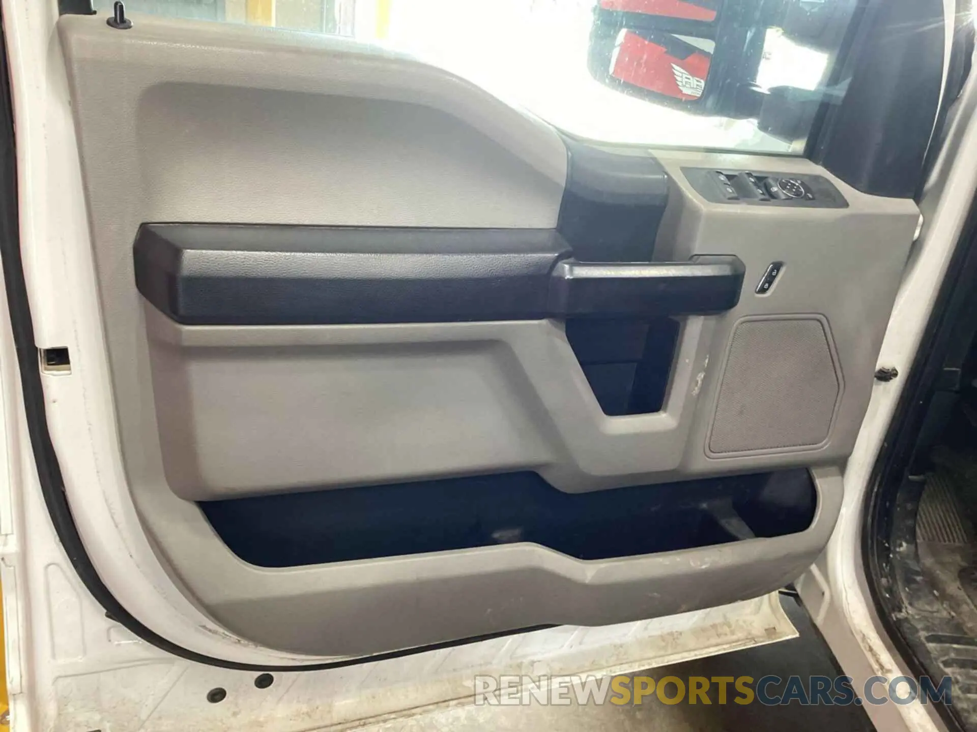 20 Photograph of a damaged car 1FT7W2BT5KEF57380 FORD F250 2019
