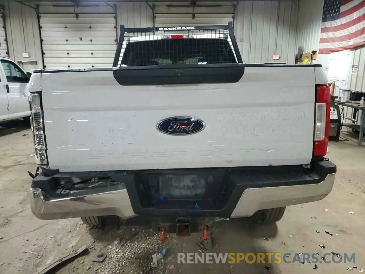 6 Photograph of a damaged car 1FT7W2BT6KED26715 FORD F250 2019