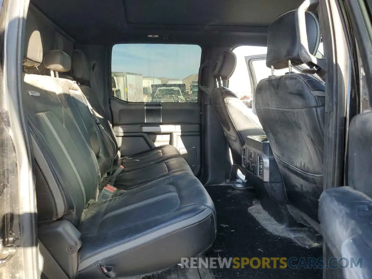 10 Photograph of a damaged car 1FT7W2BT6KED37598 FORD F250 2019