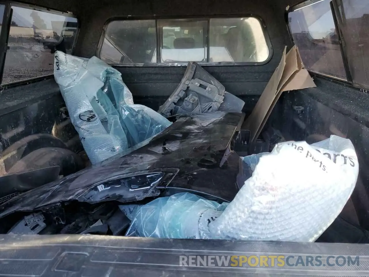 12 Photograph of a damaged car 1FT7W2BT6KED37598 FORD F250 2019