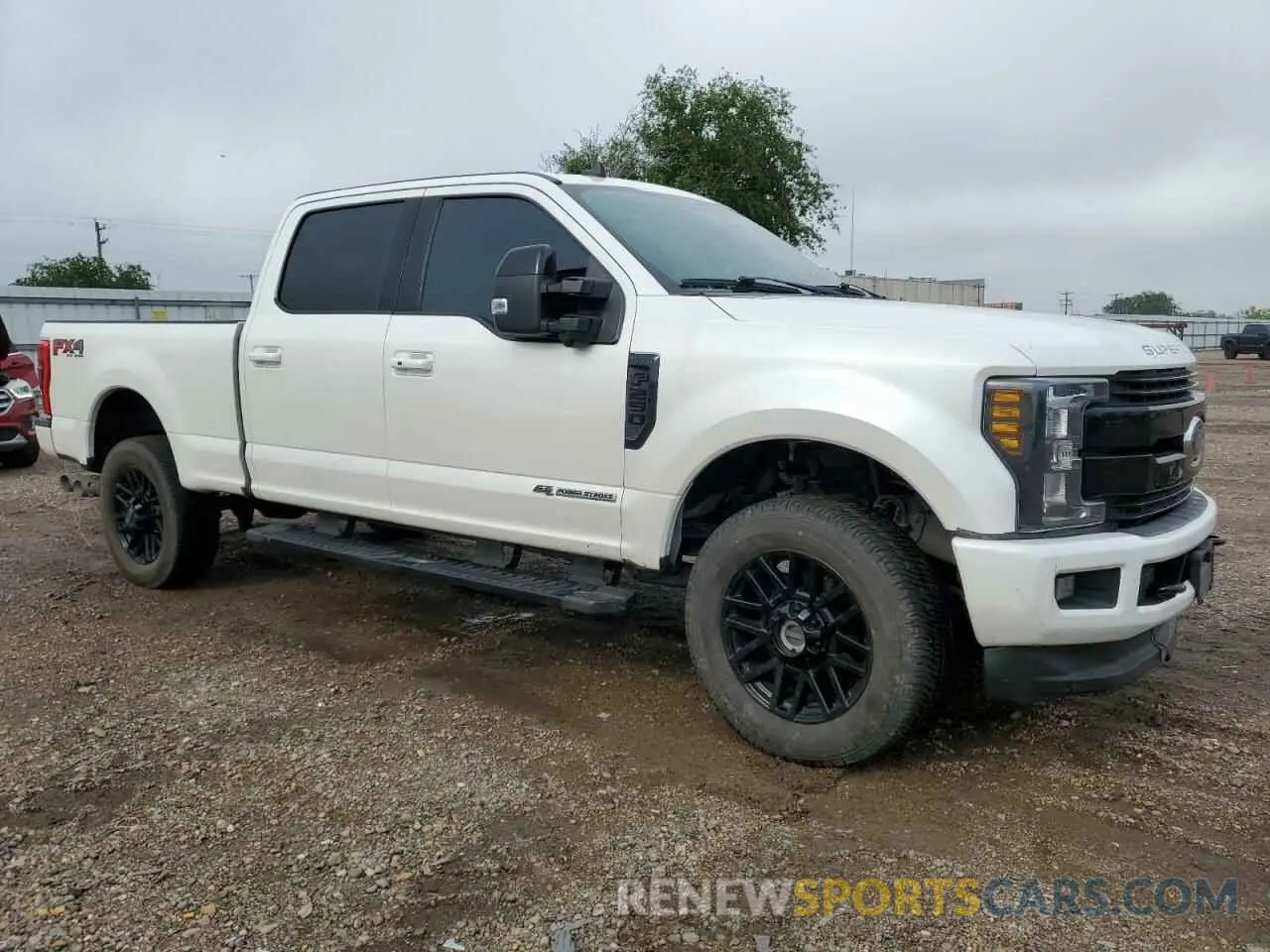 4 Photograph of a damaged car 1FT7W2BT6KEE53285 FORD F250 2019