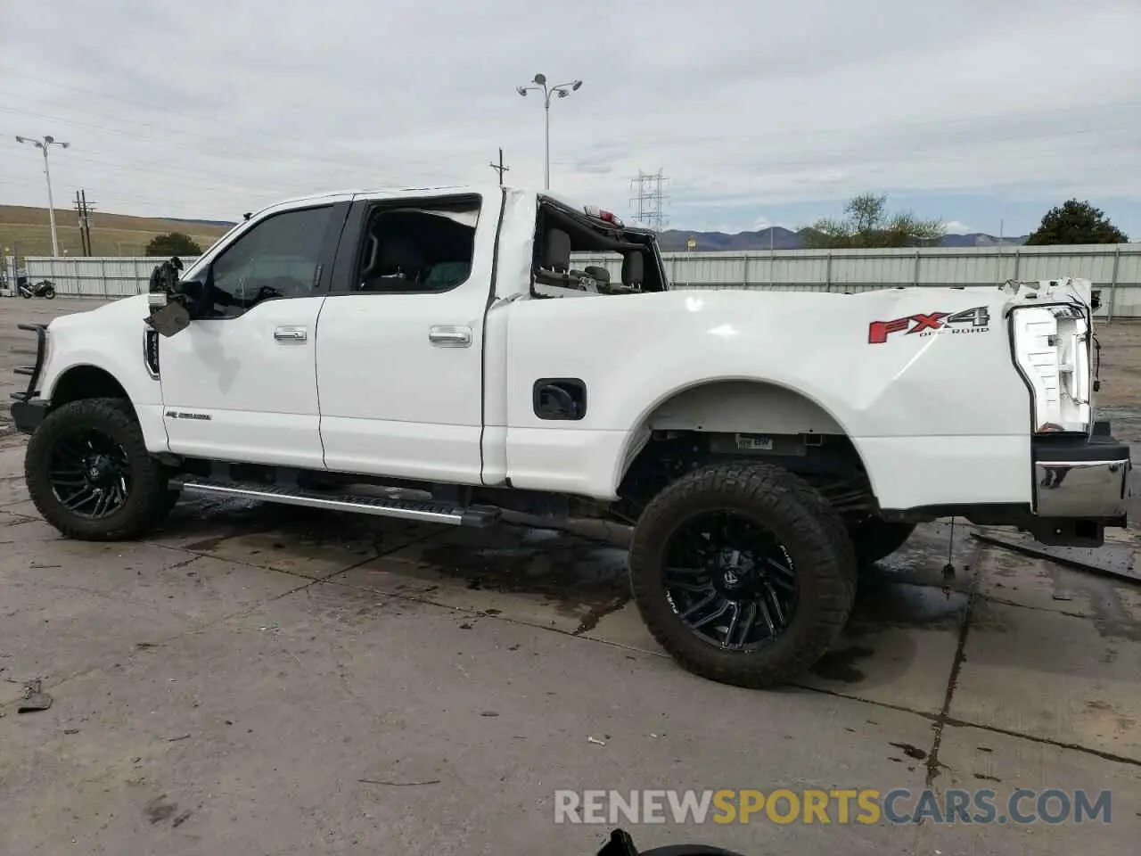 2 Photograph of a damaged car 1FT7W2BT6KEG16517 FORD F250 2019