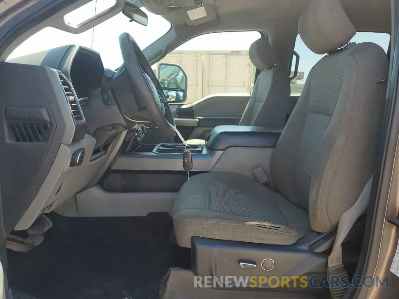 7 Photograph of a damaged car 1FT7W2BT6KEG30692 FORD F250 2019