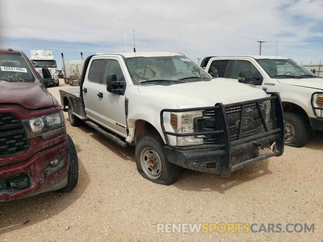 4 Photograph of a damaged car 1FT7W2BT7KEG06692 FORD F250 2019