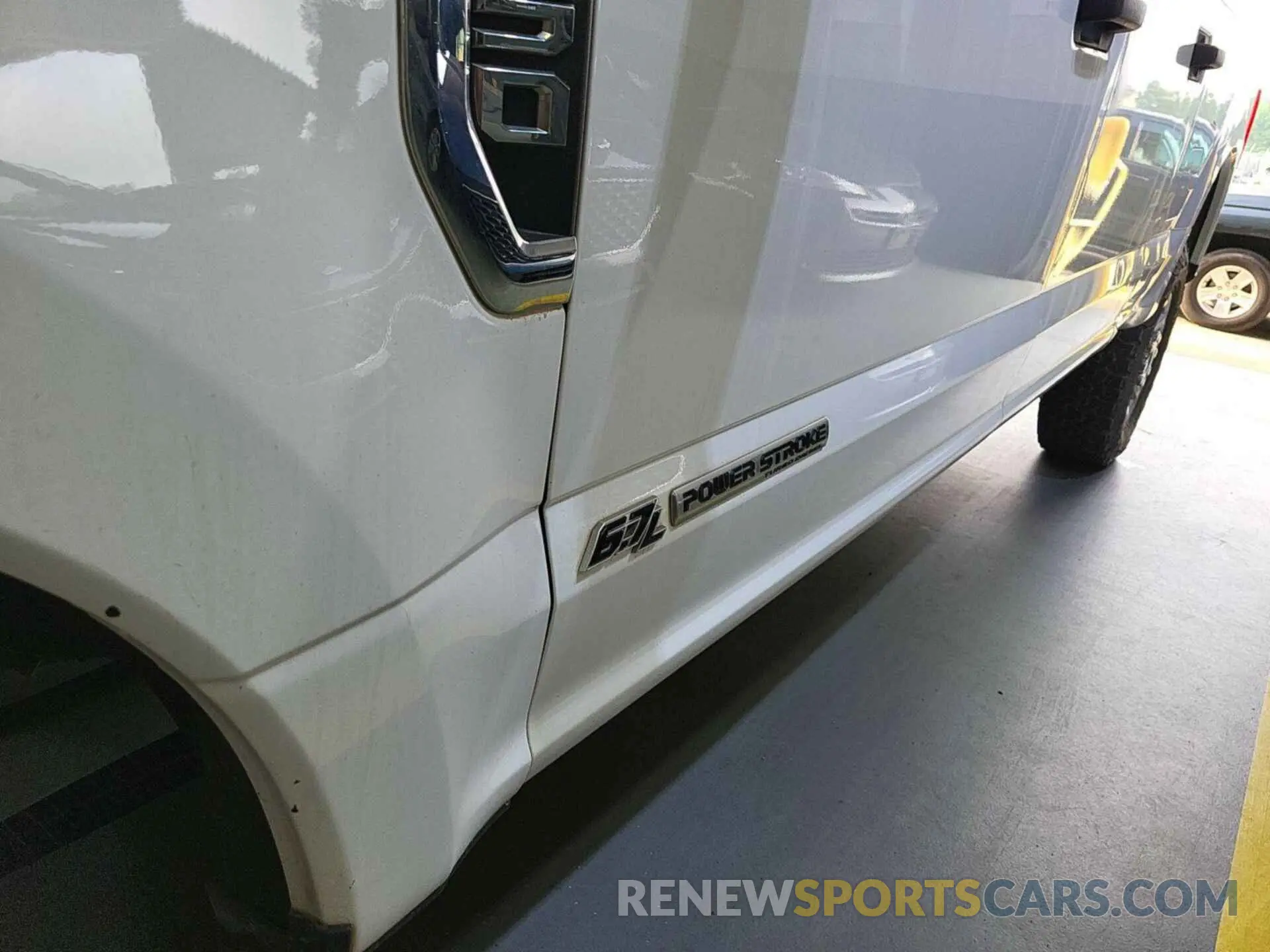 6 Photograph of a damaged car 1FT7W2BT7KEG47968 FORD F250 2019