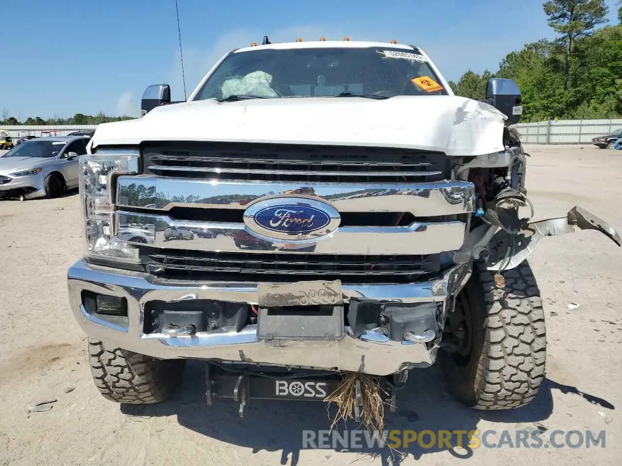 5 Photograph of a damaged car 1FT7W2BT8KED99830 FORD F250 2019
