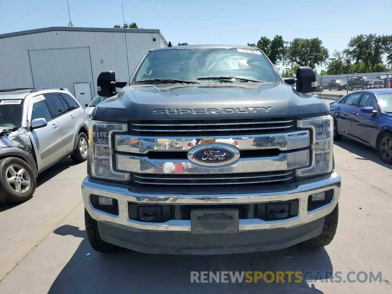 5 Photograph of a damaged car 1FT7W2BT8KEG47302 FORD F250 2019