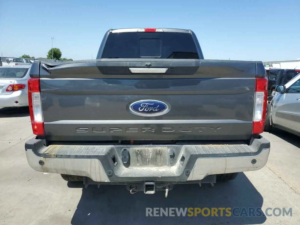 6 Photograph of a damaged car 1FT7W2BT8KEG47302 FORD F250 2019