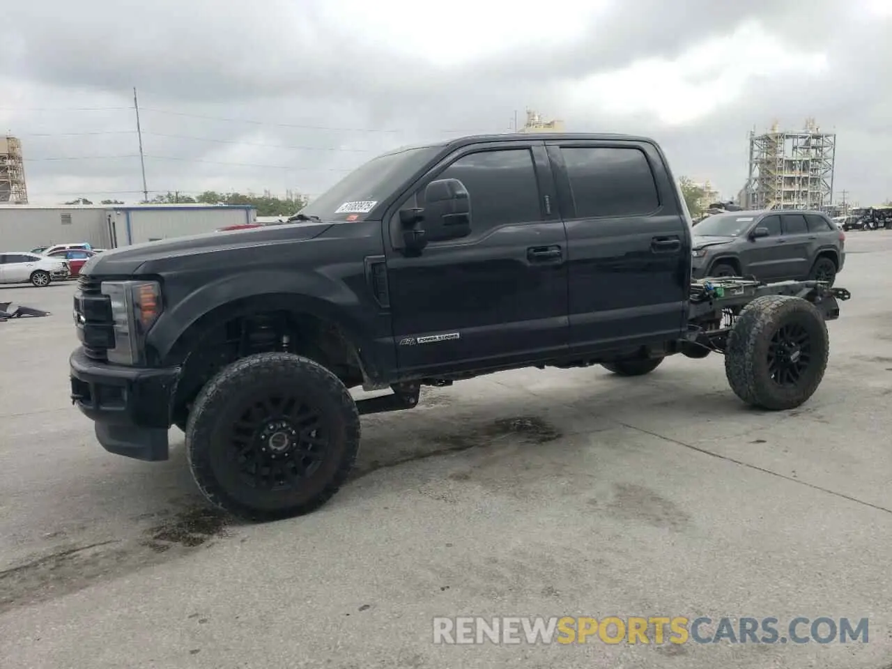1 Photograph of a damaged car 1FT7W2BT8KEG83331 FORD F250 2019