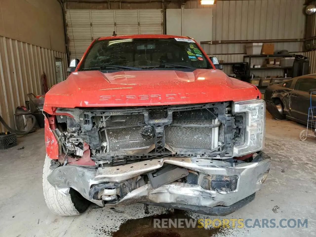 5 Photograph of a damaged car 1FT7W2BT9KEC06567 FORD F250 2019