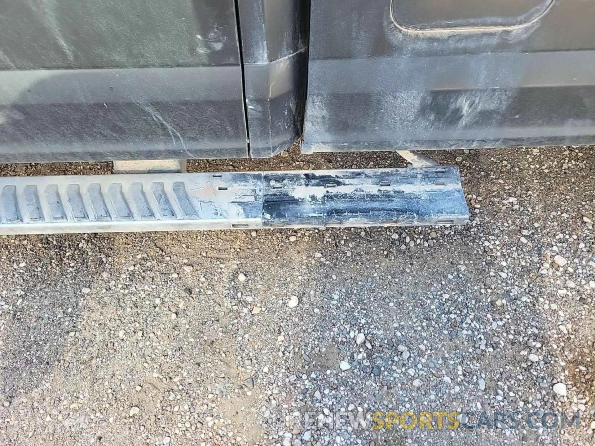 4 Photograph of a damaged car 1FT7W2BT9KEC61729 FORD F250 2019