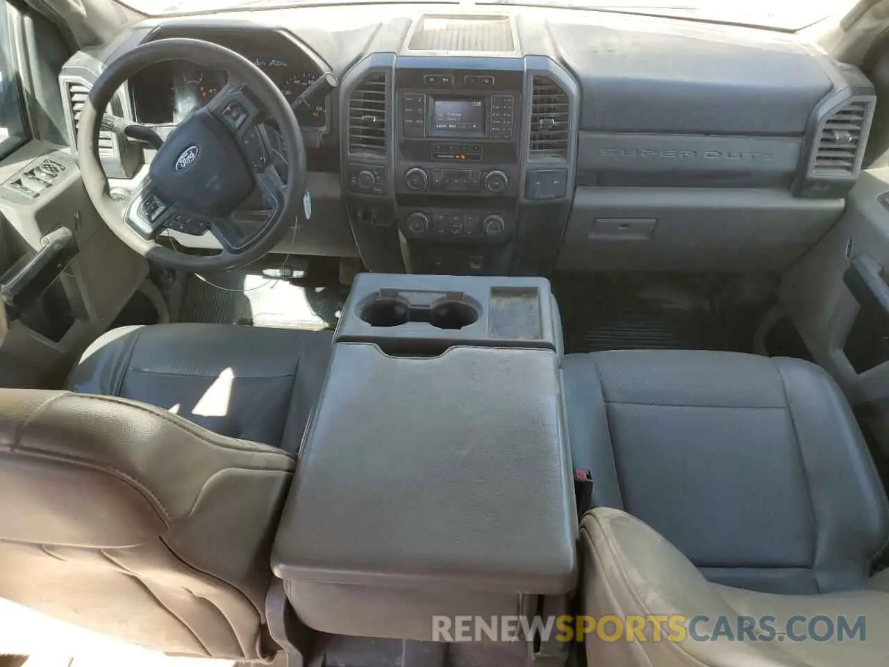 8 Photograph of a damaged car 1FT7W2BT9KEF79737 FORD F250 2019