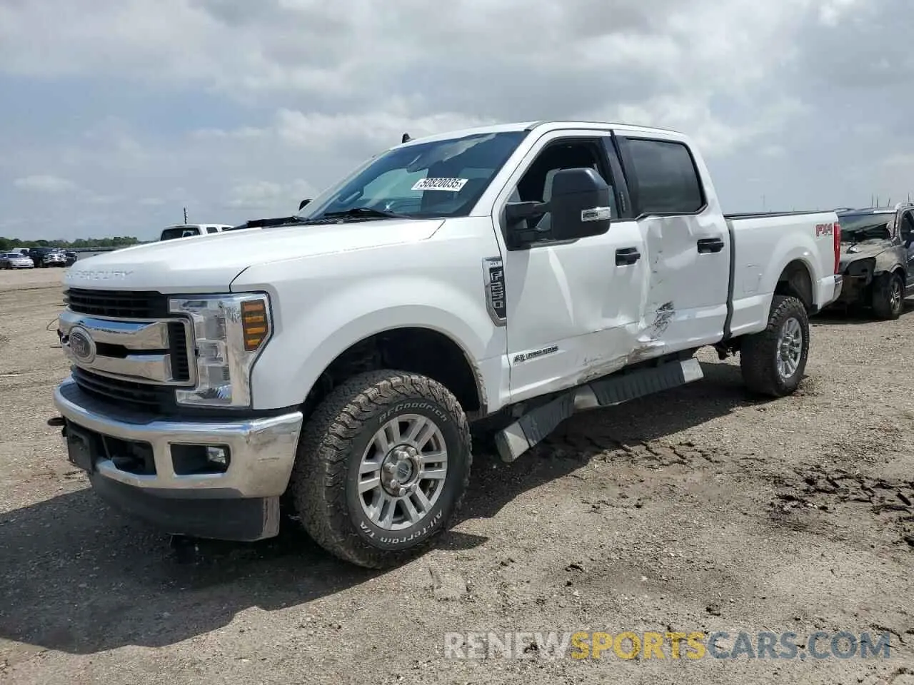 1 Photograph of a damaged car 1FT7W2BTXKEE45688 FORD F250 2019