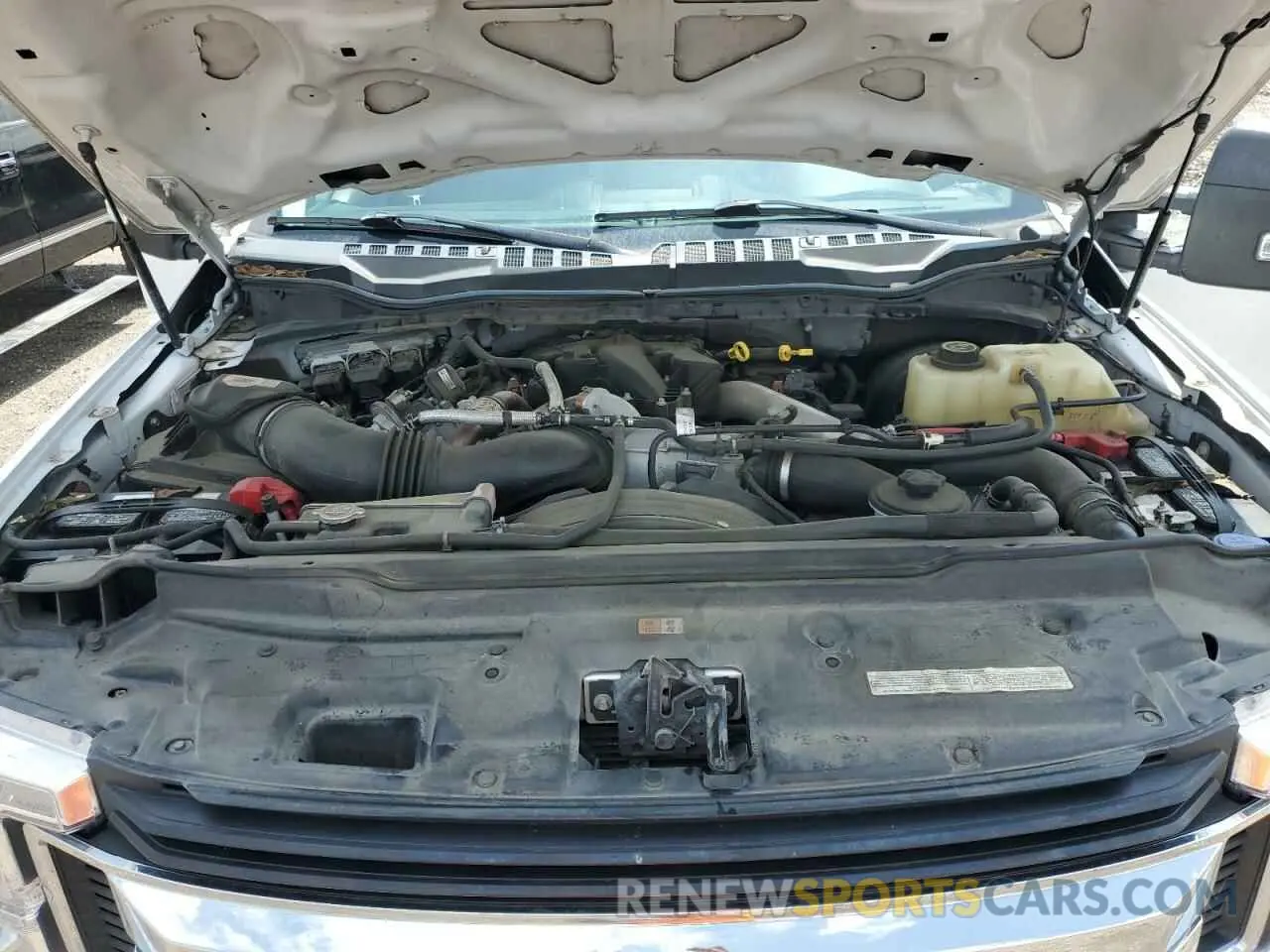 11 Photograph of a damaged car 1FT7W2BTXKEE45688 FORD F250 2019