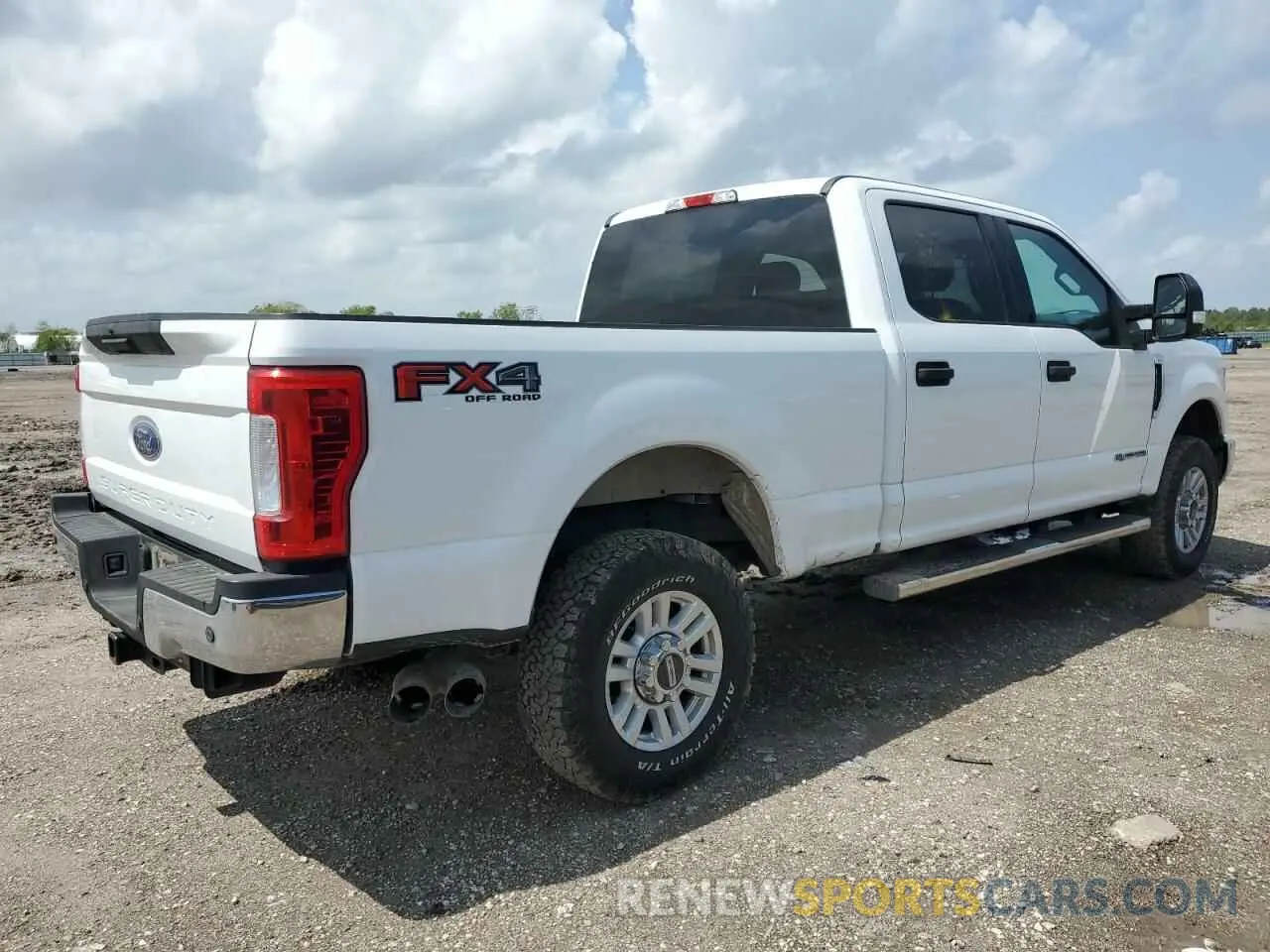 3 Photograph of a damaged car 1FT7W2BTXKEE45688 FORD F250 2019