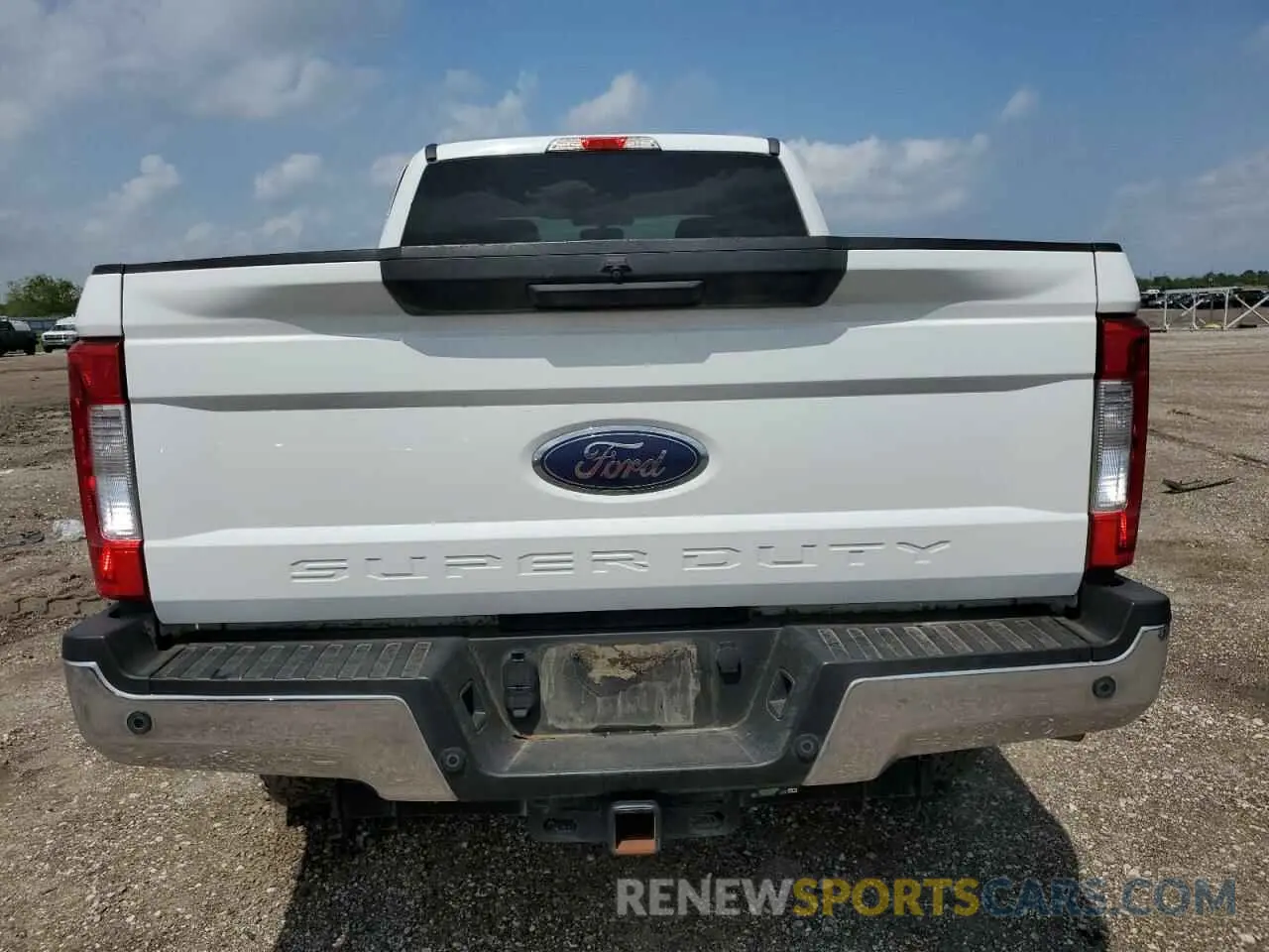6 Photograph of a damaged car 1FT7W2BTXKEE45688 FORD F250 2019