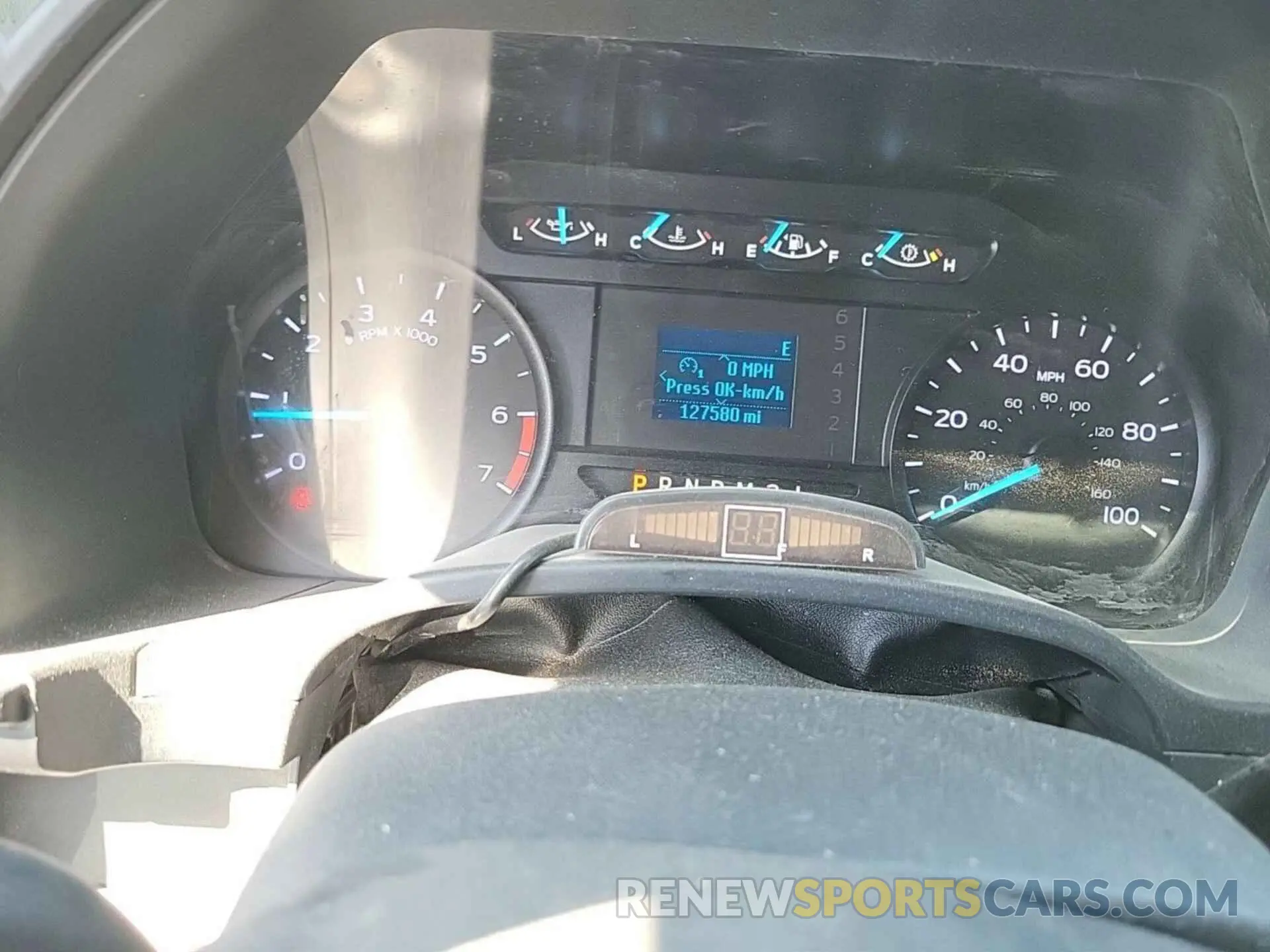 9 Photograph of a damaged car 1FT7X2A60KEE53324 FORD F250 2019