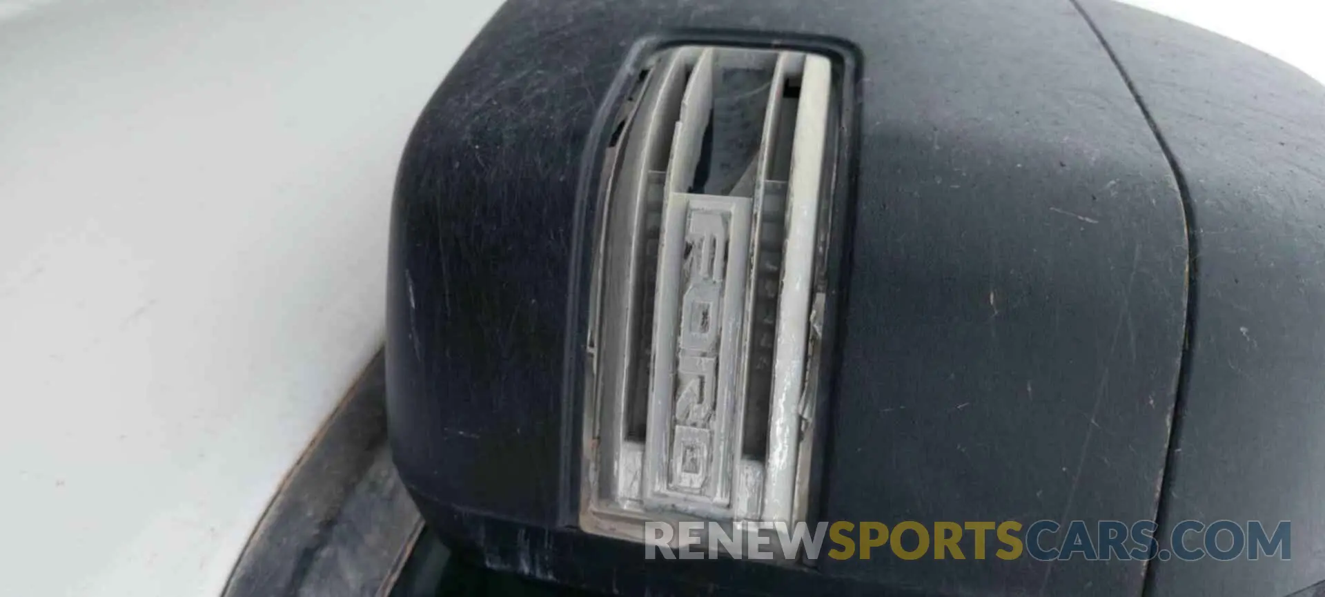 14 Photograph of a damaged car 1FT7X2B60KEC45118 FORD F250 2019