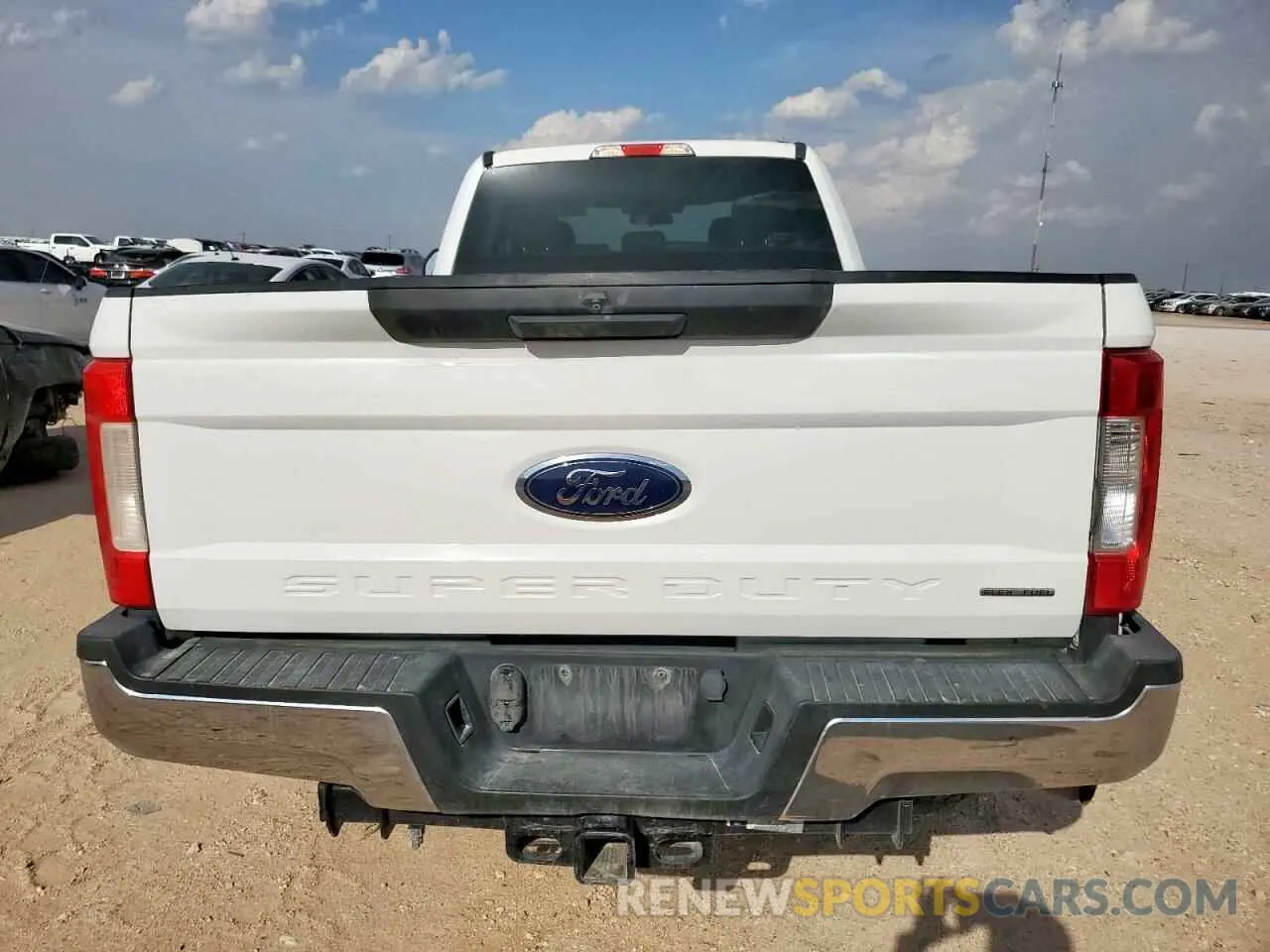 6 Photograph of a damaged car 1FT7X2B60KEG23826 FORD F250 2019