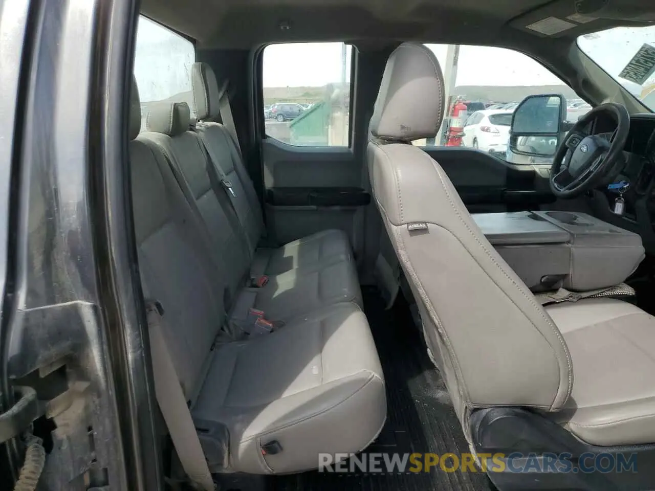 10 Photograph of a damaged car 1FT7X2B61KEC11379 FORD F250 2019