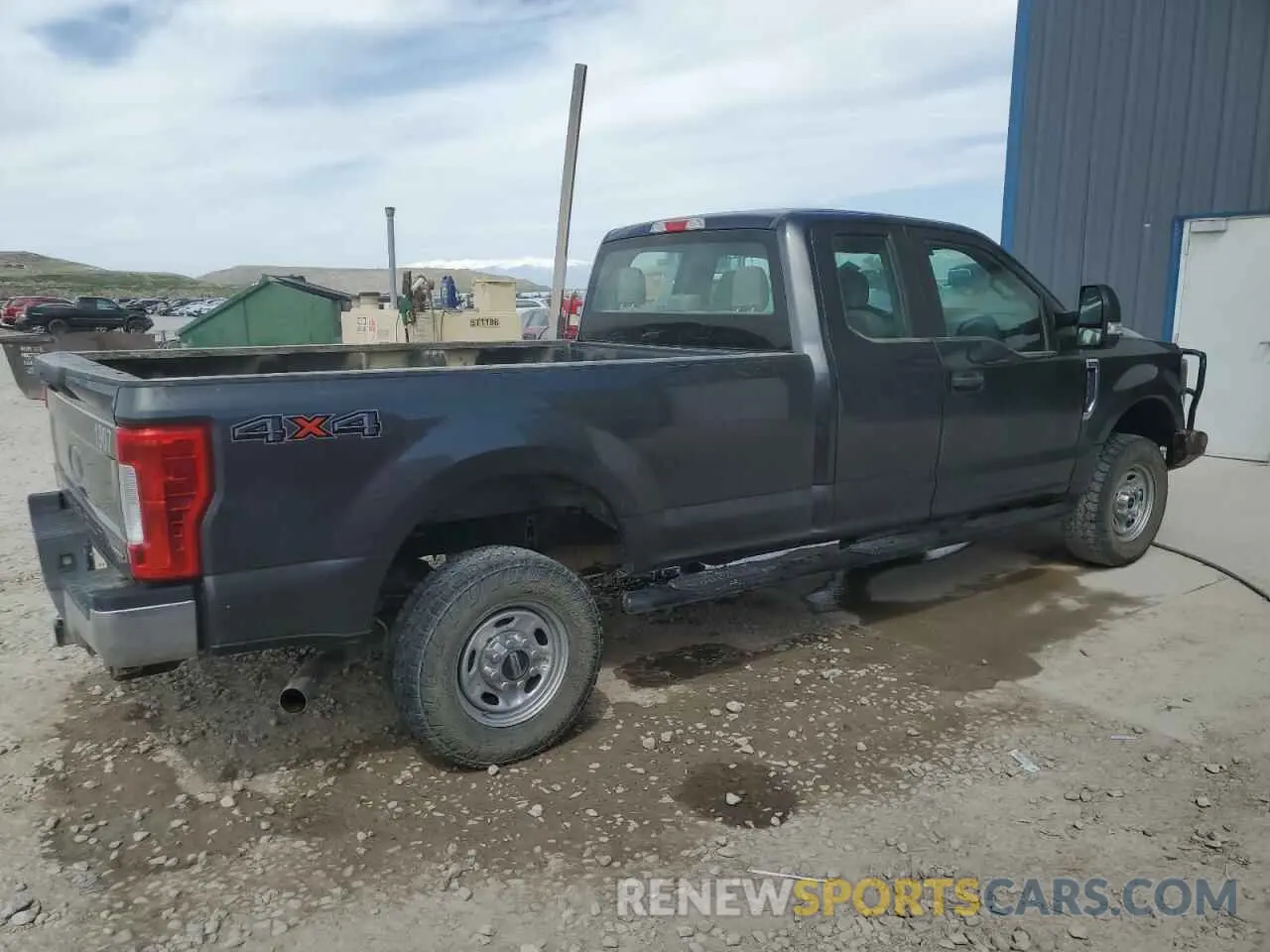3 Photograph of a damaged car 1FT7X2B61KEC11379 FORD F250 2019