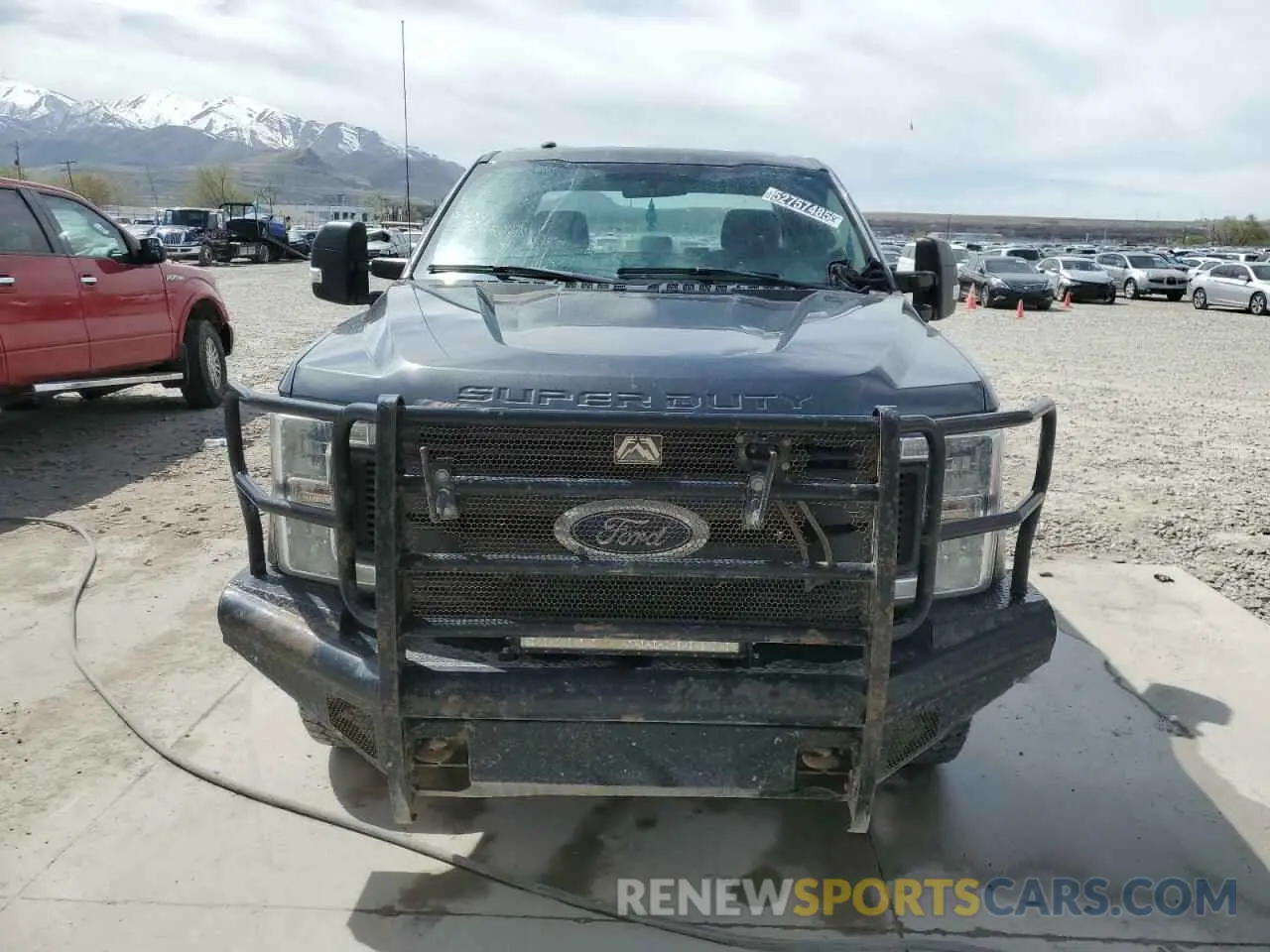 5 Photograph of a damaged car 1FT7X2B61KEC11379 FORD F250 2019