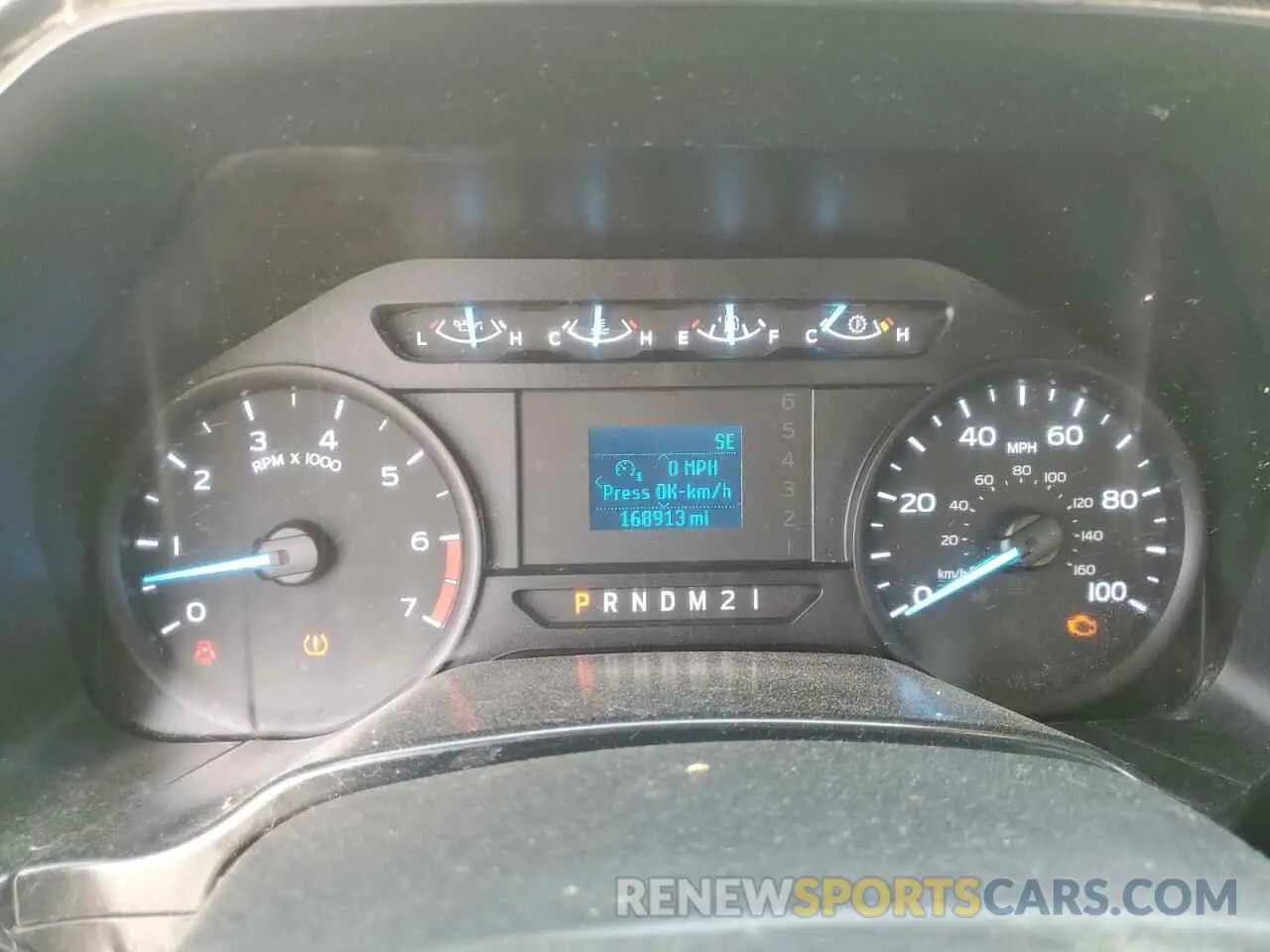 9 Photograph of a damaged car 1FT7X2B61KEC11379 FORD F250 2019