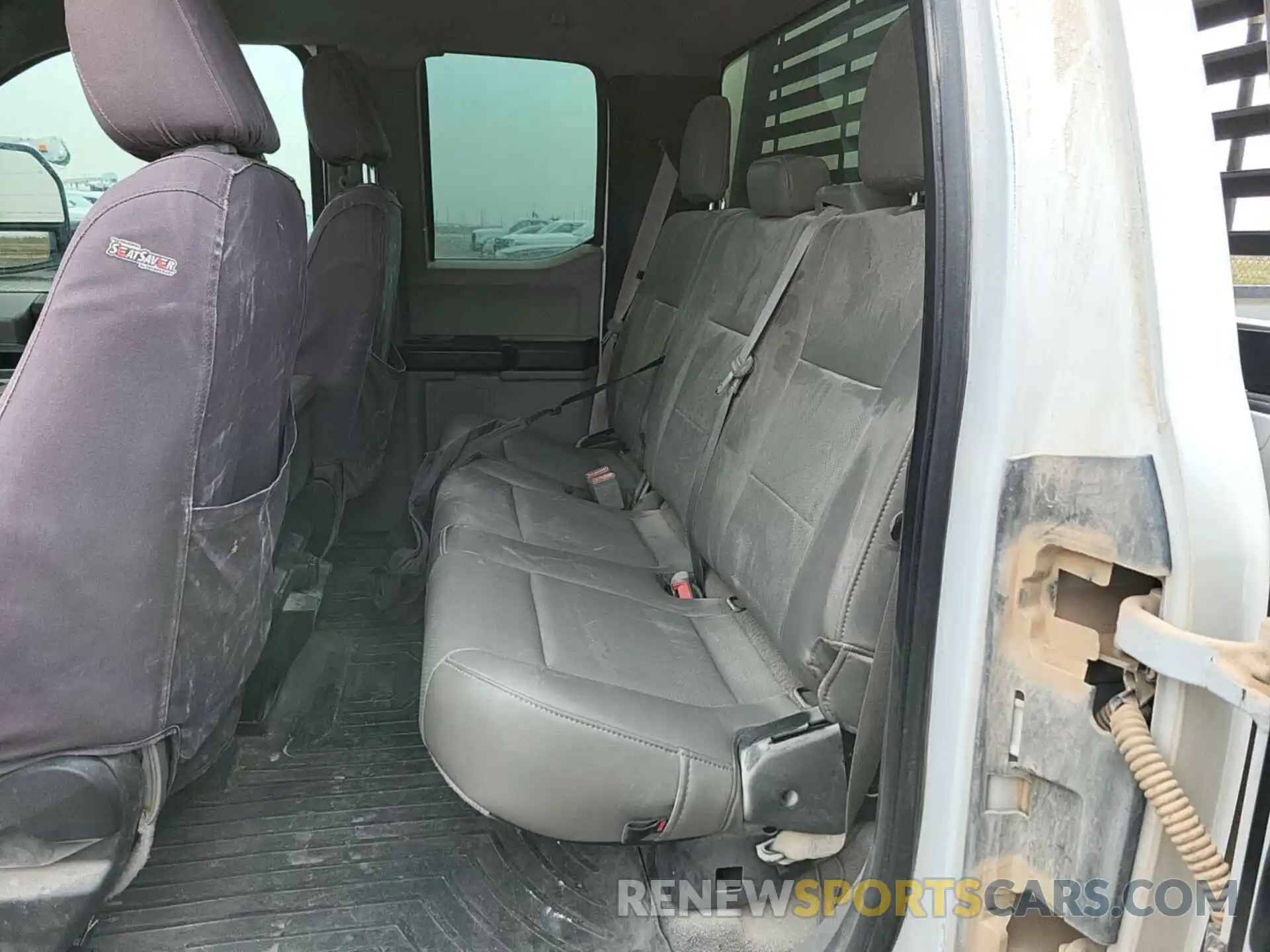 15 Photograph of a damaged car 1FT7X2B61KEC61909 FORD F250 2019