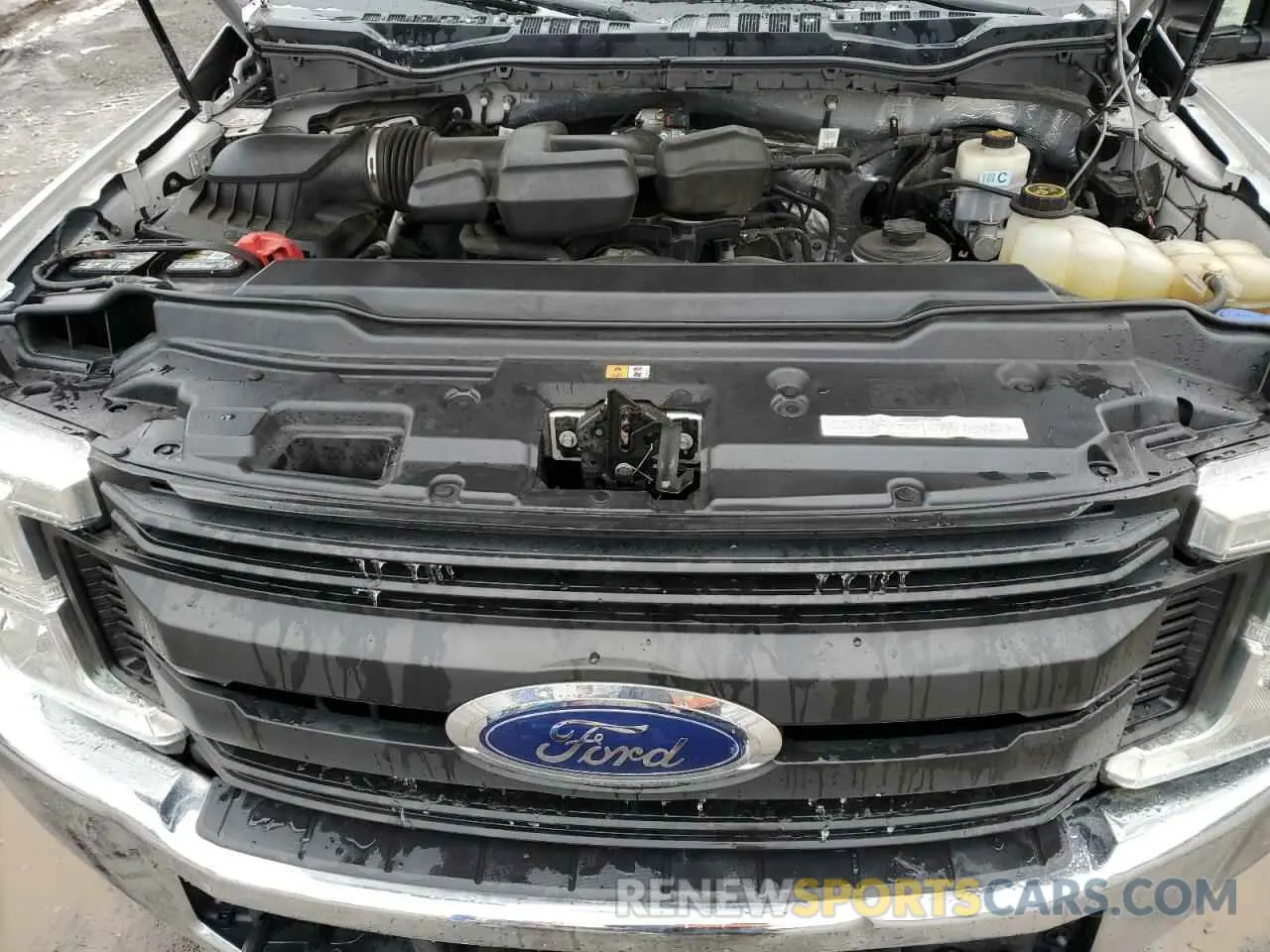 11 Photograph of a damaged car 1FT7X2B61KEF55620 FORD F250 2019