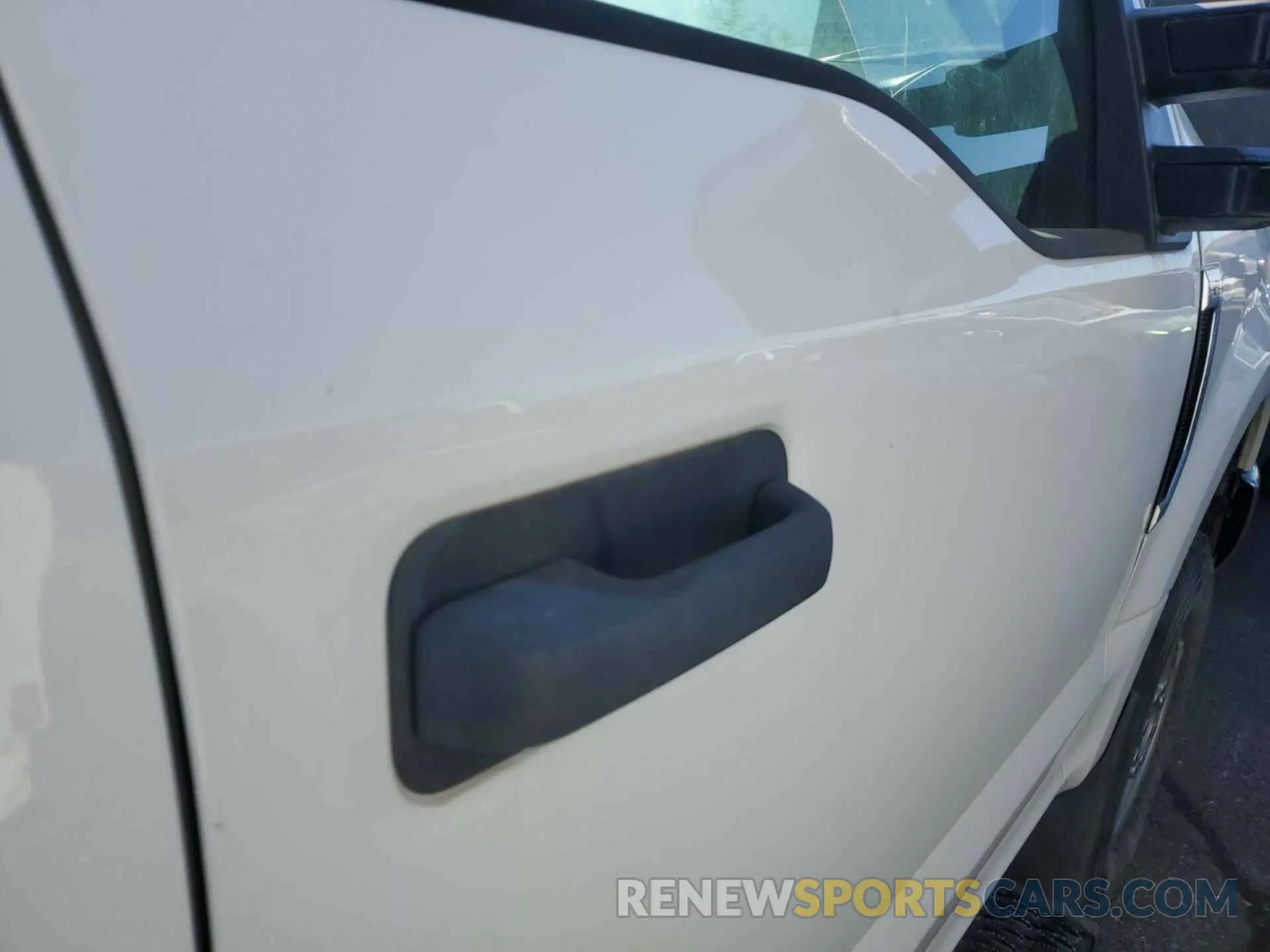 23 Photograph of a damaged car 1FT7X2B62KED19929 FORD F250 2019