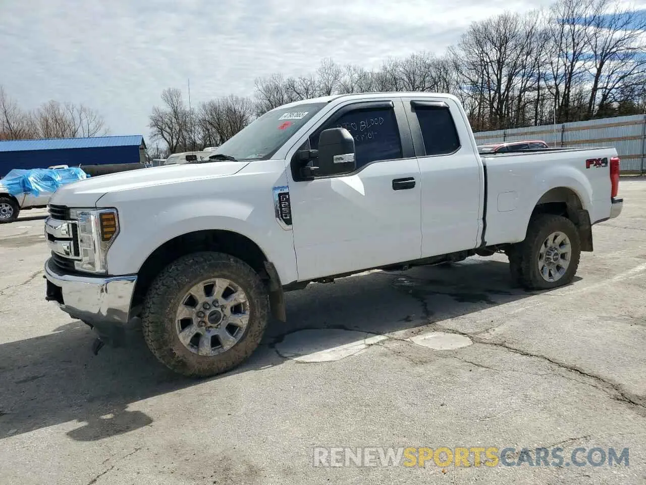 1 Photograph of a damaged car 1FT7X2B62KEF23095 FORD F250 2019
