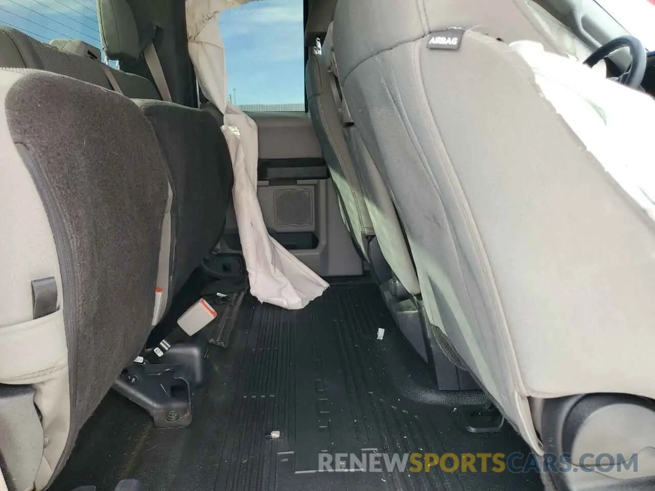 10 Photograph of a damaged car 1FT7X2B62KEF23095 FORD F250 2019