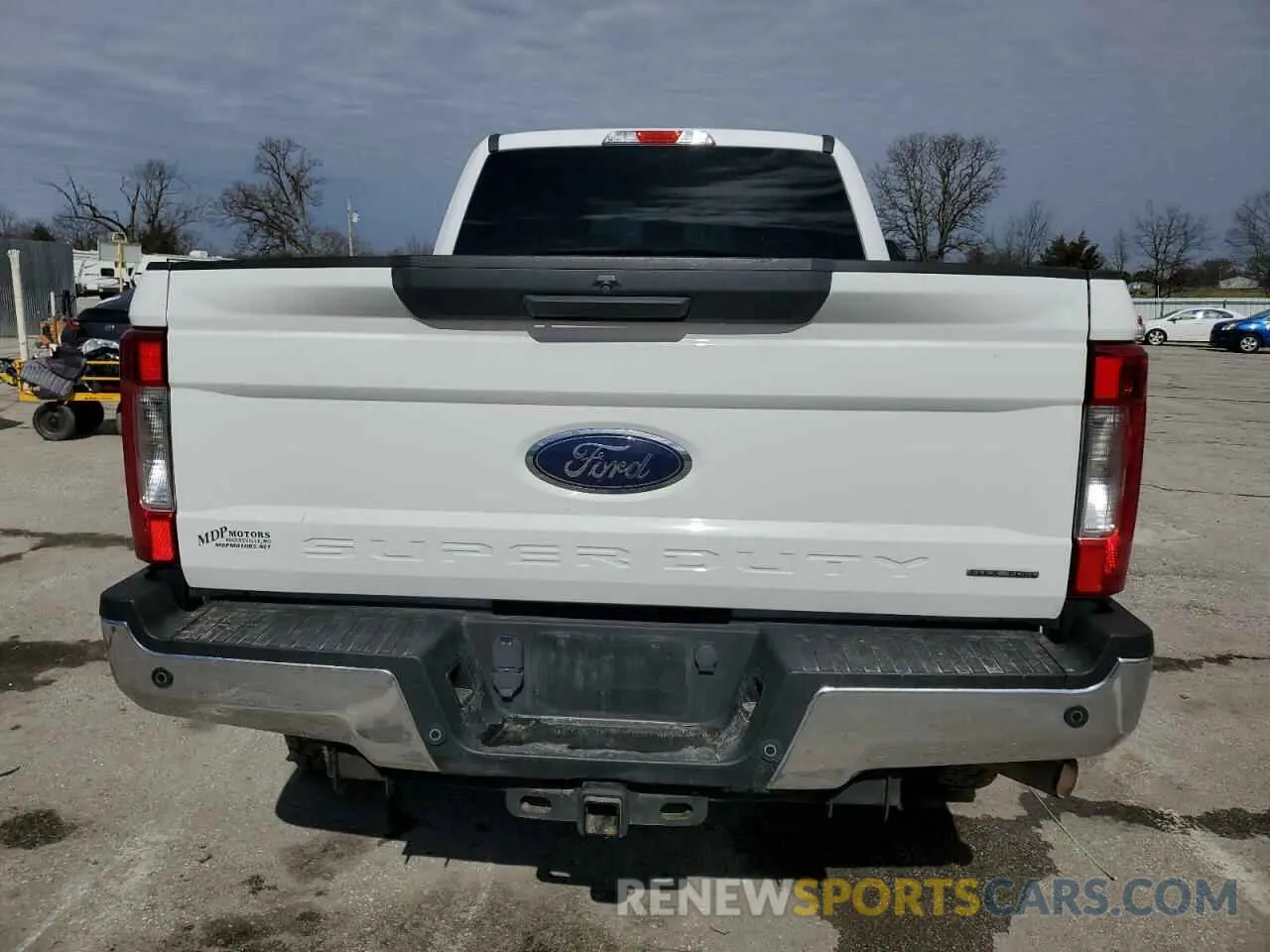 6 Photograph of a damaged car 1FT7X2B62KEF23095 FORD F250 2019