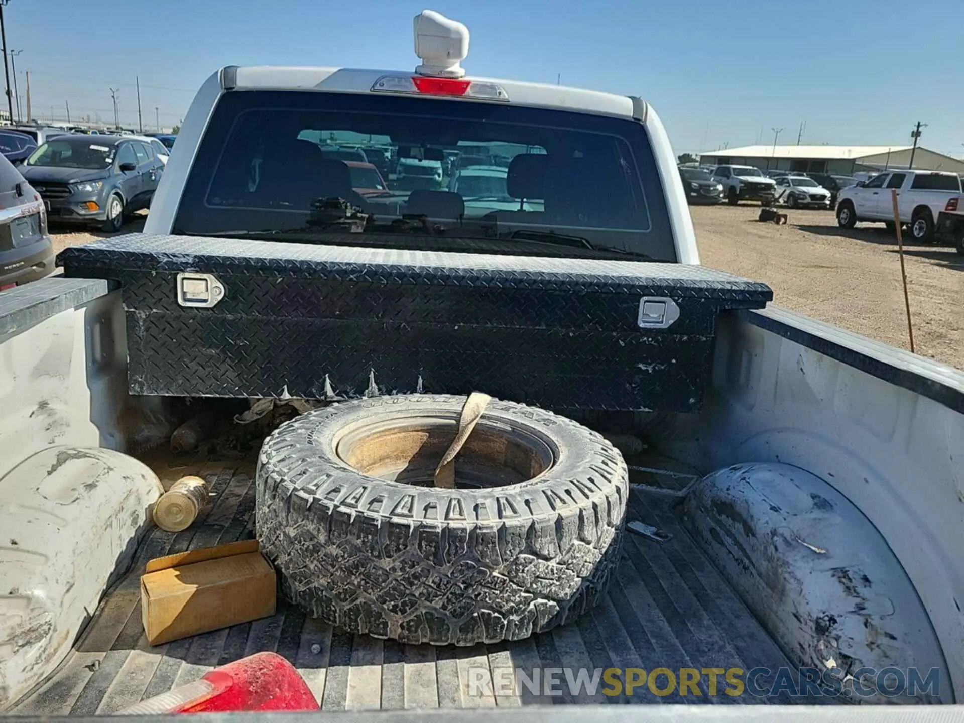 25 Photograph of a damaged car 1FT7X2B64KEG54884 FORD F250 2019