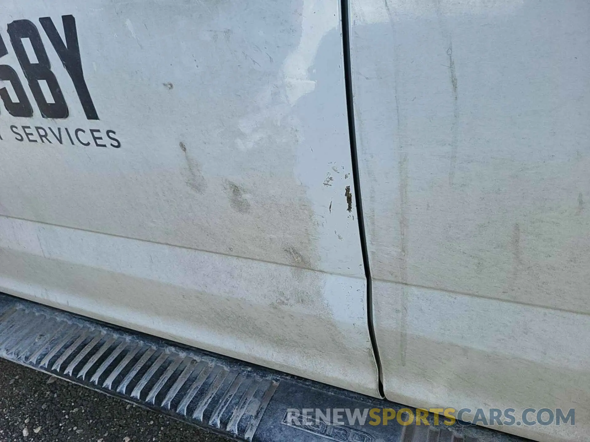 6 Photograph of a damaged car 1FT7X2B64KEG54884 FORD F250 2019