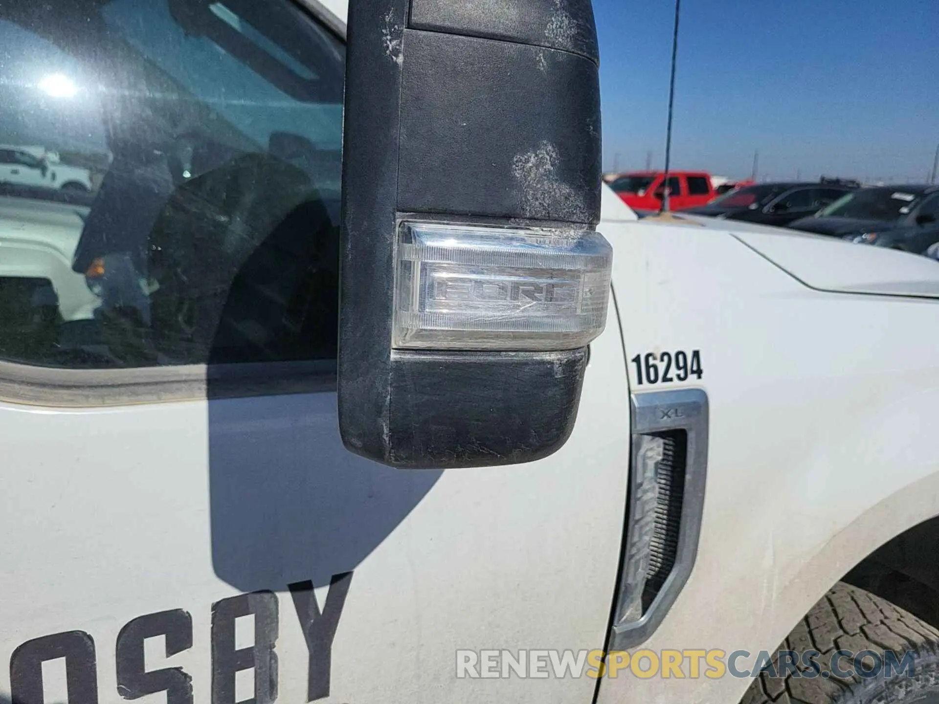 9 Photograph of a damaged car 1FT7X2B64KEG54884 FORD F250 2019