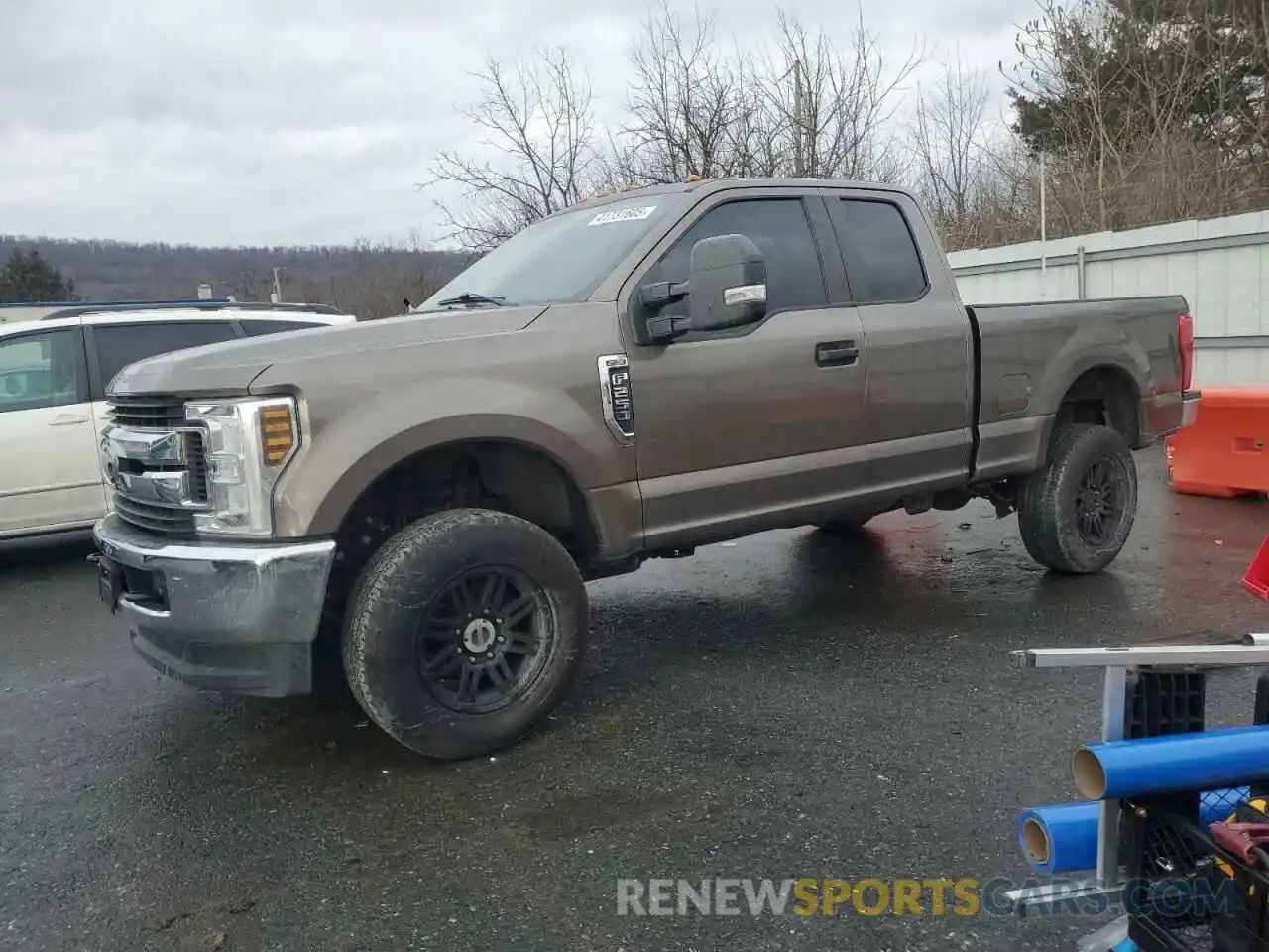 1 Photograph of a damaged car 1FT7X2B65KED46297 FORD F250 2019