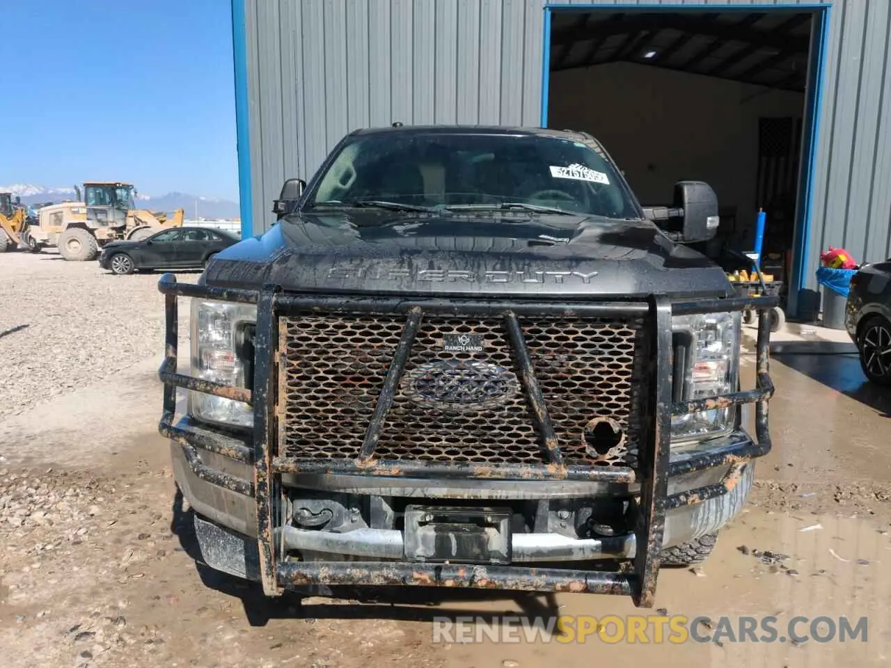 5 Photograph of a damaged car 1FT7X2B67KEC11385 FORD F250 2019