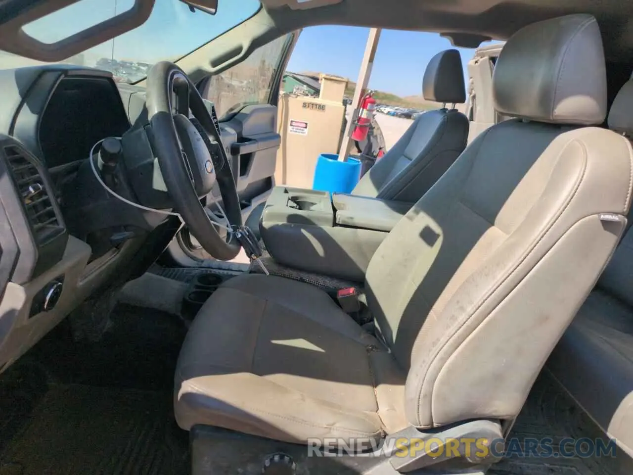 7 Photograph of a damaged car 1FT7X2B67KEC11385 FORD F250 2019