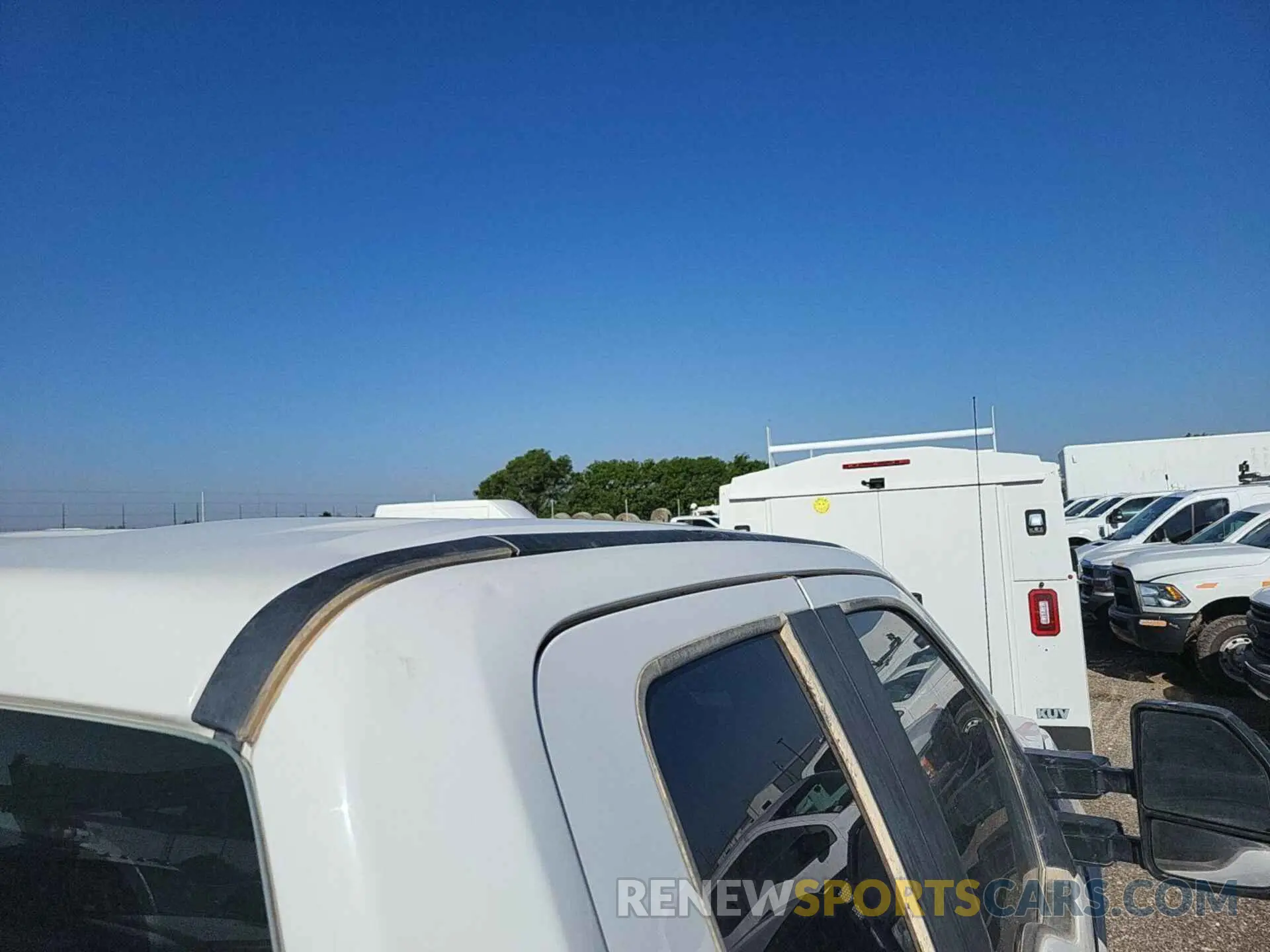 20 Photograph of a damaged car 1FT7X2B67KED41490 FORD F250 2019